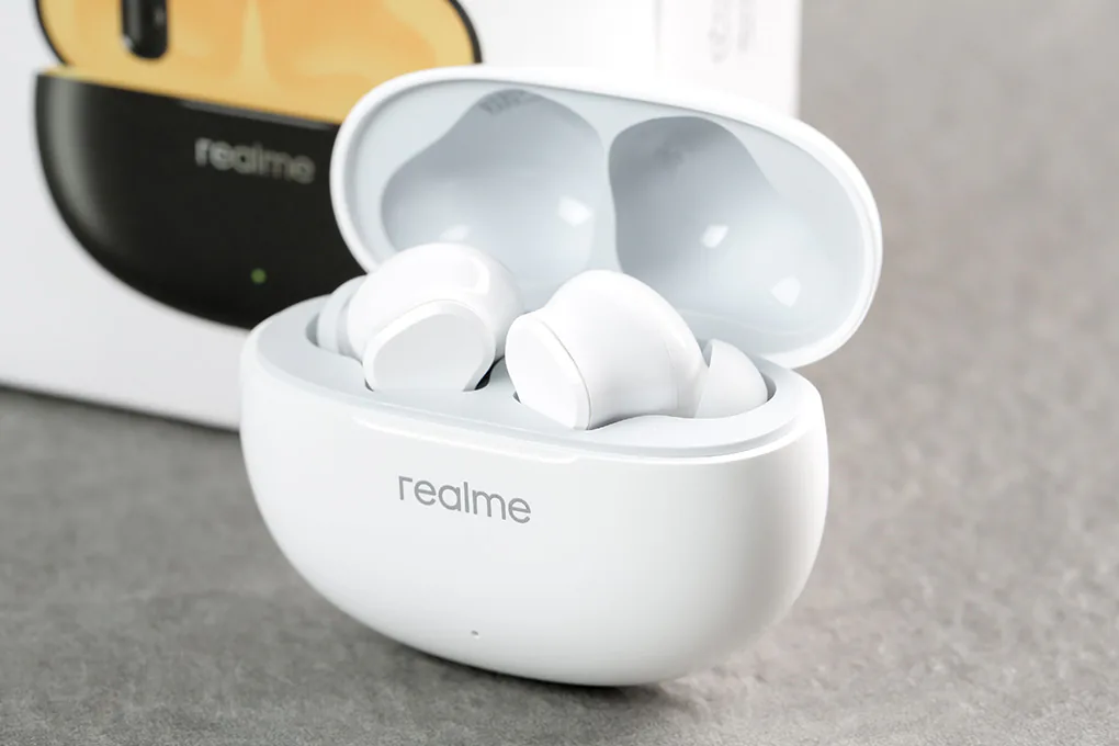 realme giảm sâu 30% nhiều sản phẩm công nghệ, tung voucher mua hàng lên đến 11 triệu, trình làng tai nghe AIoT realme Buds T100 trong ngày hội mua sắm lớn nhất năm 11/11