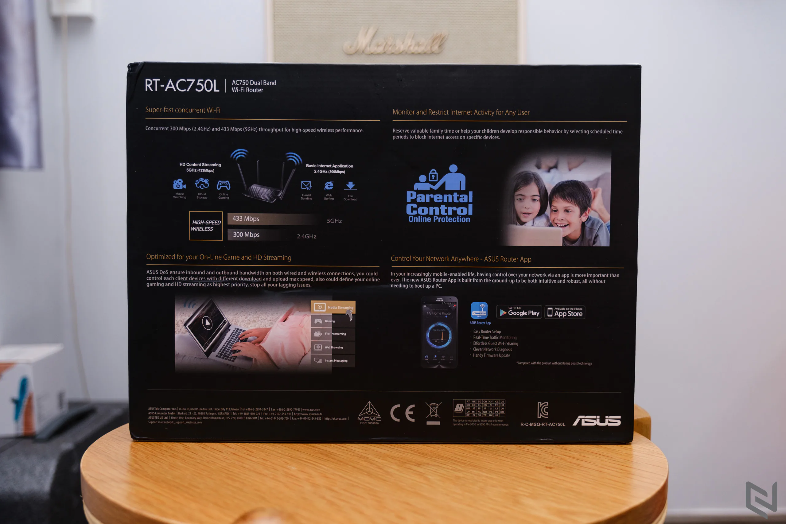 Trên tay router ASUS RT-AC750L: Hai băng tầng tốc độ vừa đủ, thêm giải pháp quản lý con trẻ cho phụ huynh