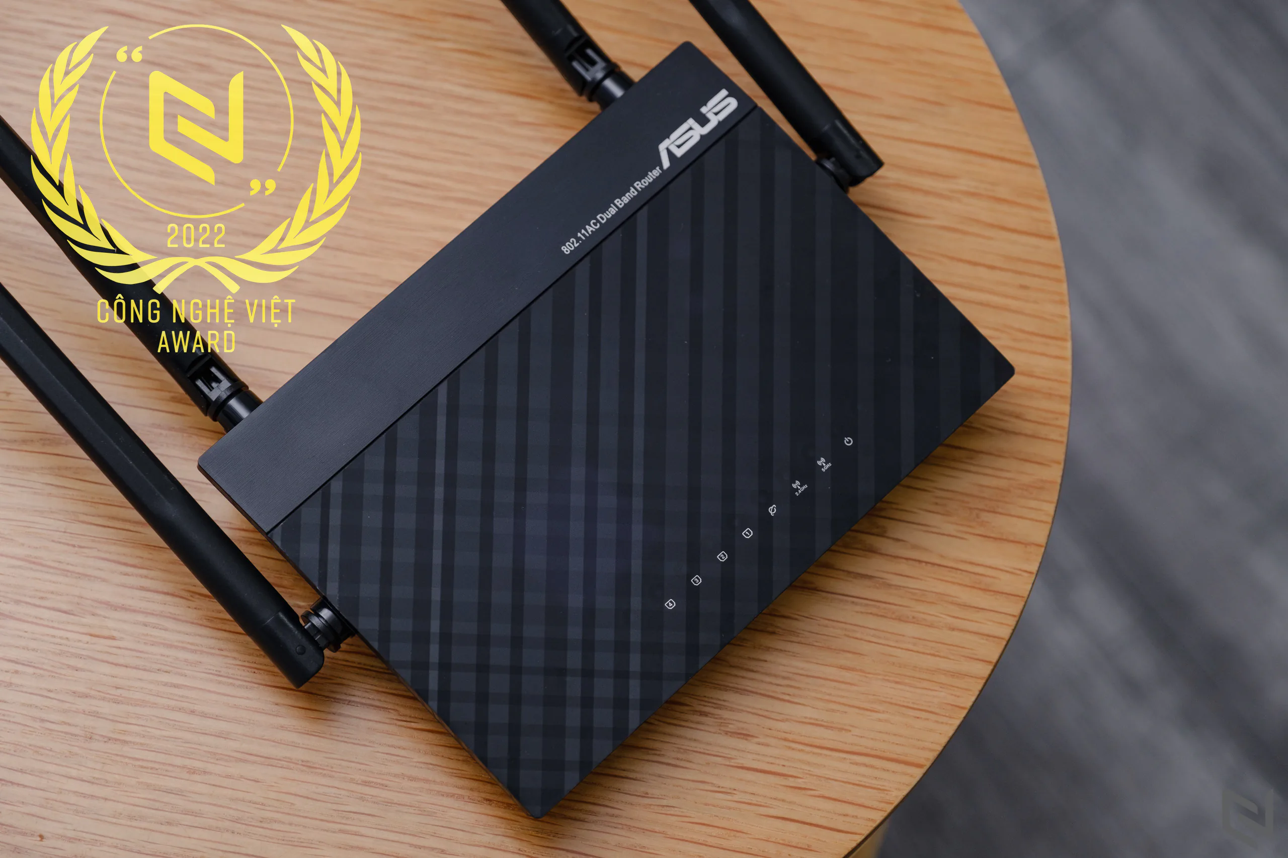 Trên tay router ASUS RT-AC750L: Hai băng tầng tốc độ vừa đủ, thêm giải pháp quản lý con trẻ cho phụ huynh