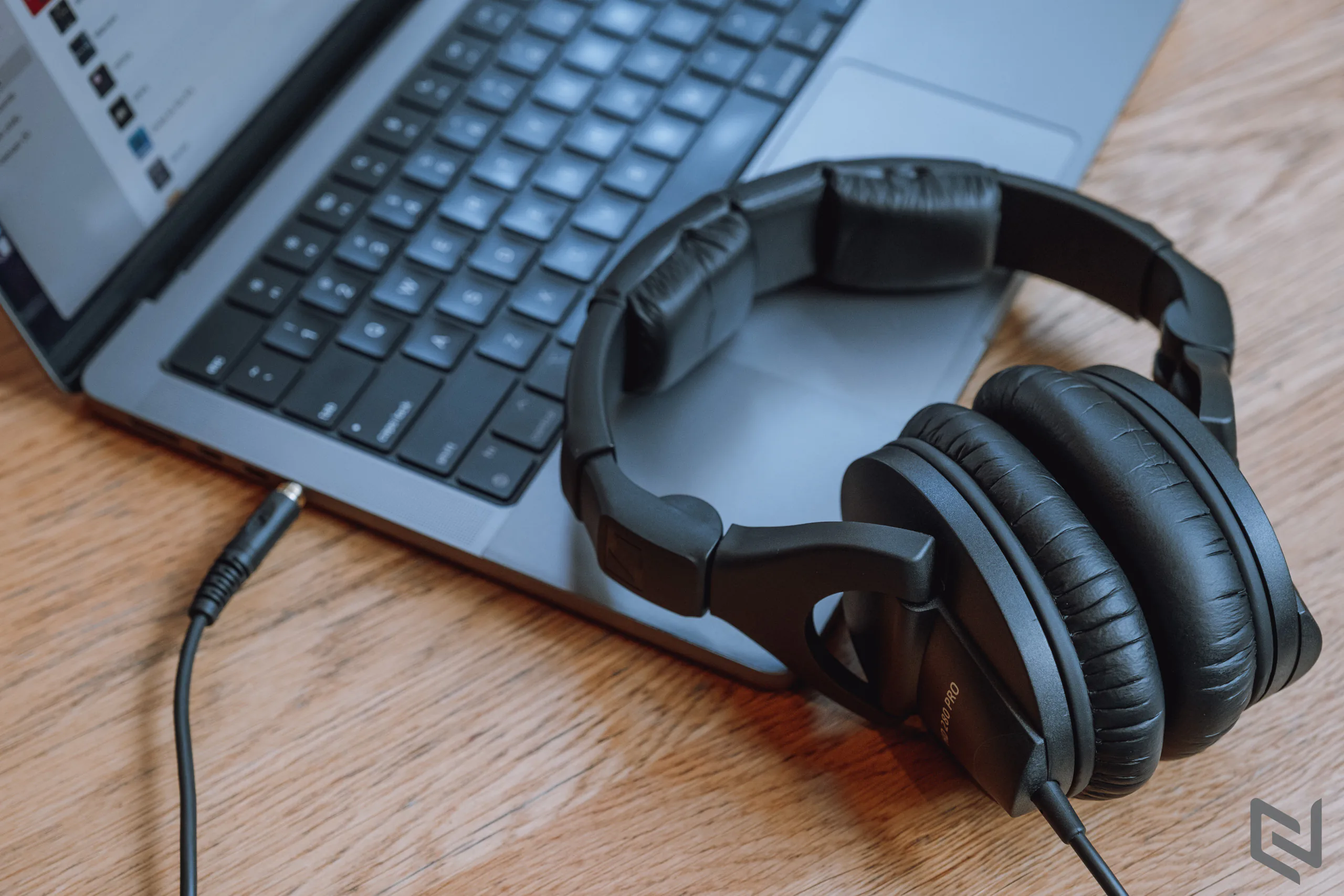 Đánh giá tai nghe Sennheiser HD 280 Pro: Tai nghe kiểm âm chuyên nghiệp với chất âm đáng tiền