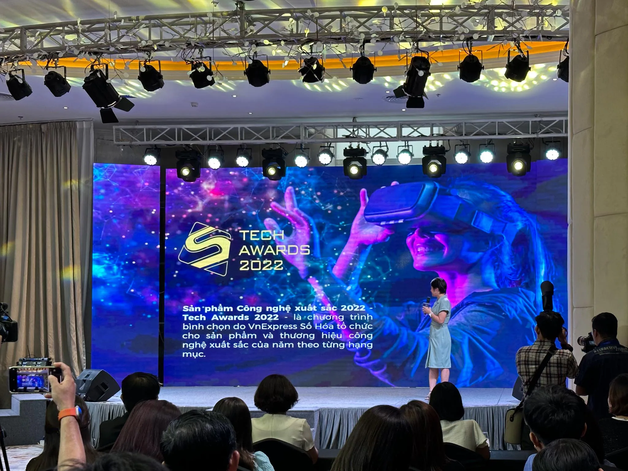 Họp báo và Công bố chủ đề Tech Awards 2022