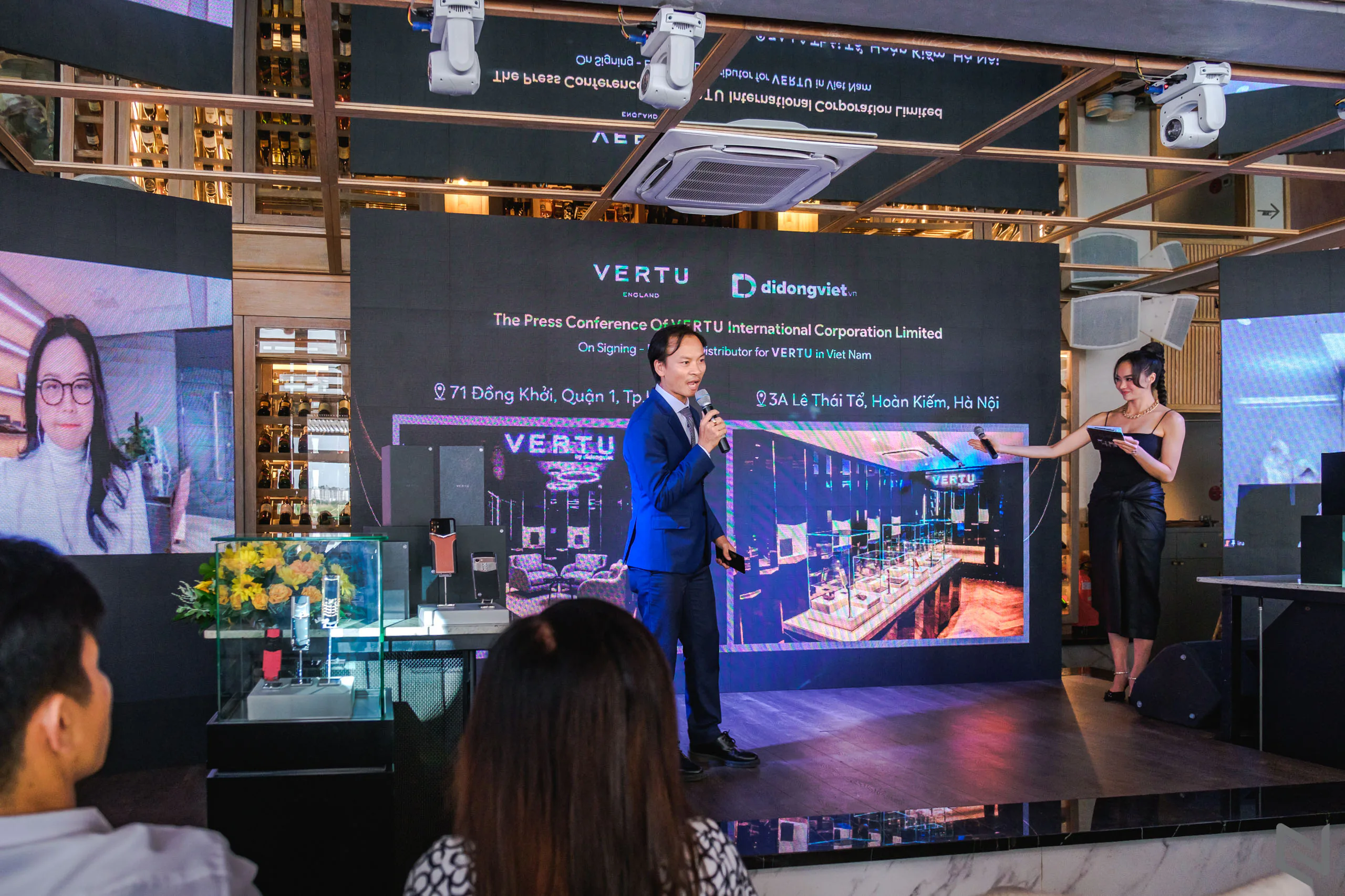 Di Động Việt ký kết hợp tác với Vertu Global, độc quyền phân phối Vertu chính hãng tại Việt Nam