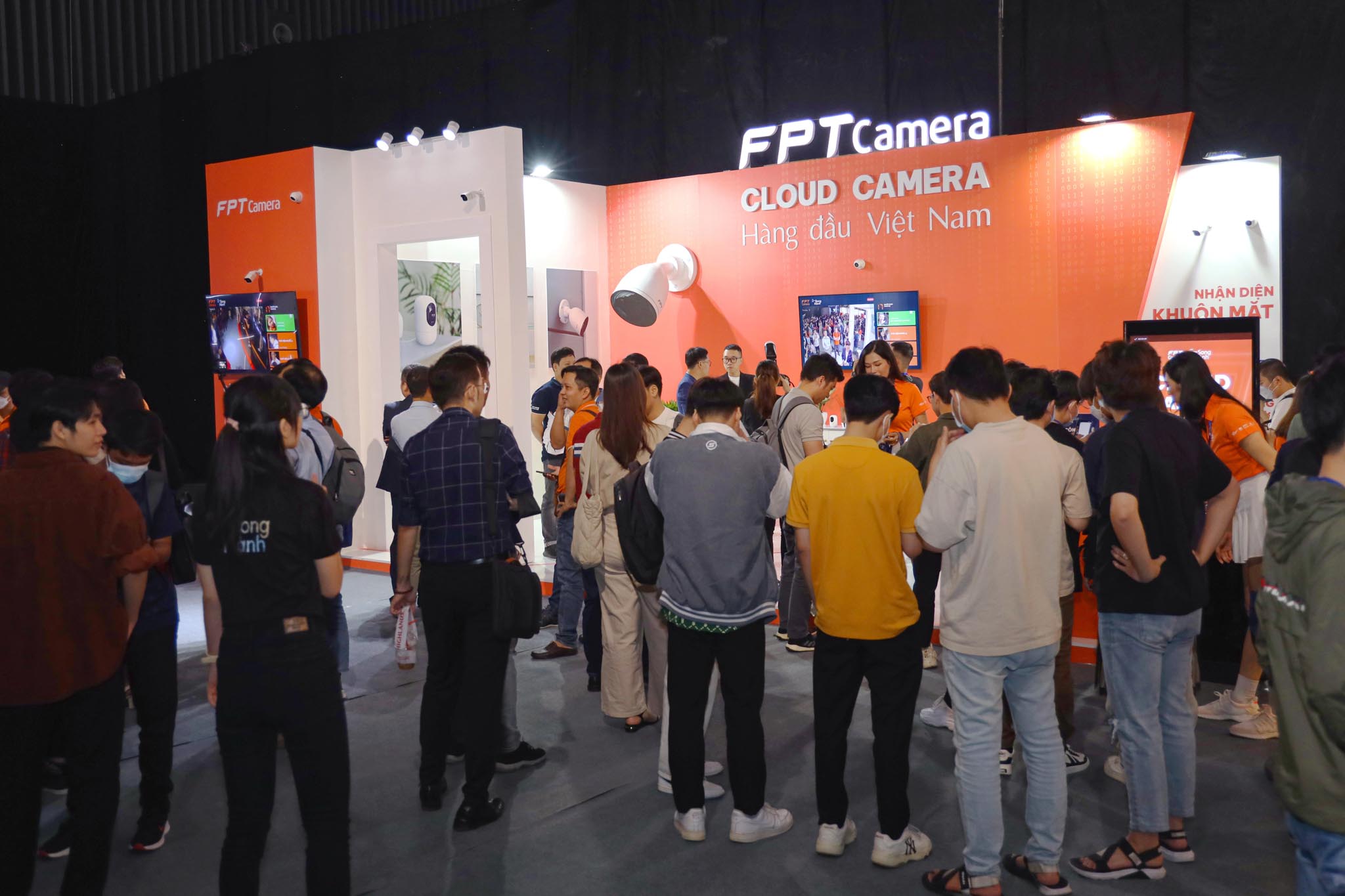 FPT Telecom "kể" câu chuyện công nghệ kiến tạo hạnh phúc tại Techday 2022