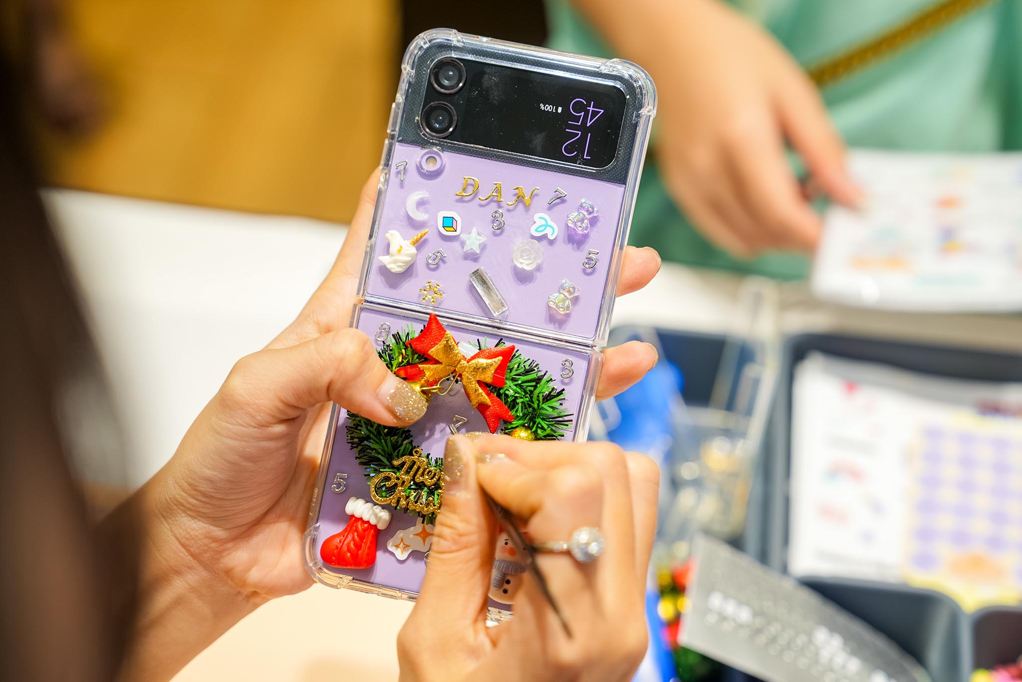 Samsung chinh phục giới trẻ Hà Nội với không gian phụ kiện “Cá nhân hóa cùng Galaxy” tại chuỗi cửa hàng trải nghiệm Samsung