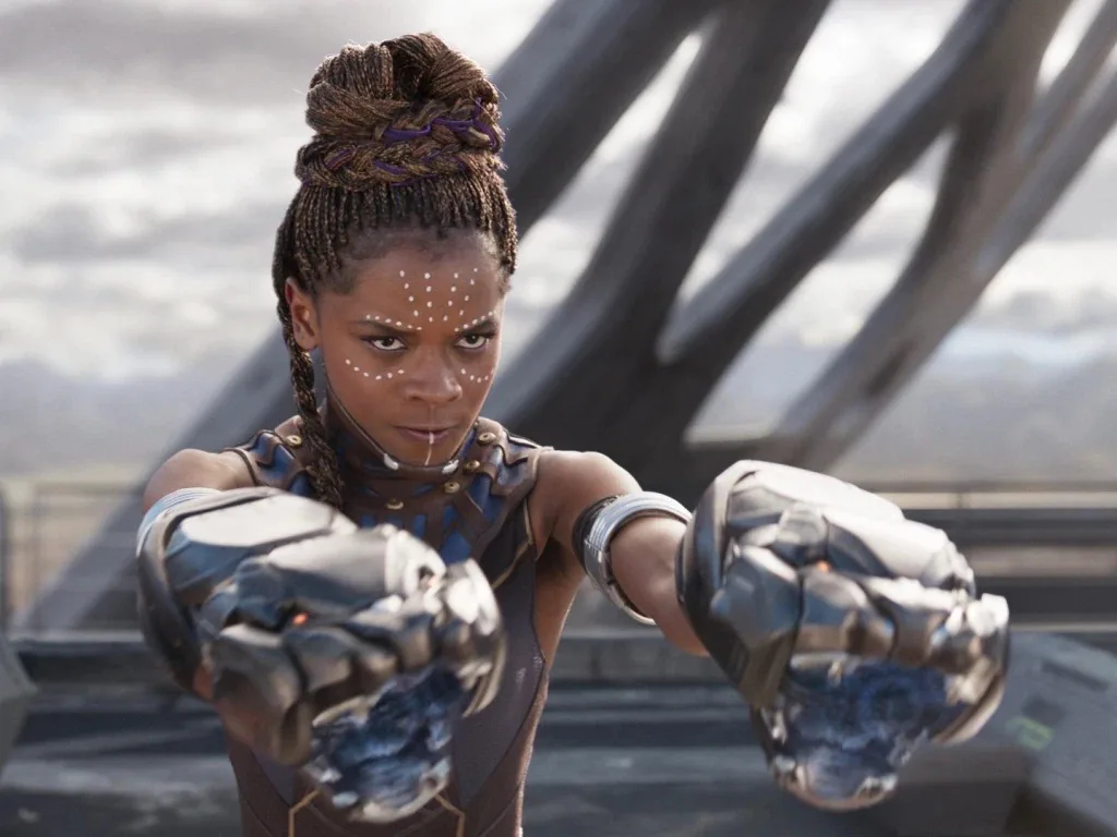 Tổng hợp tất cả các phiên bản Black Panther từ thời tiền sử điến tương lai
