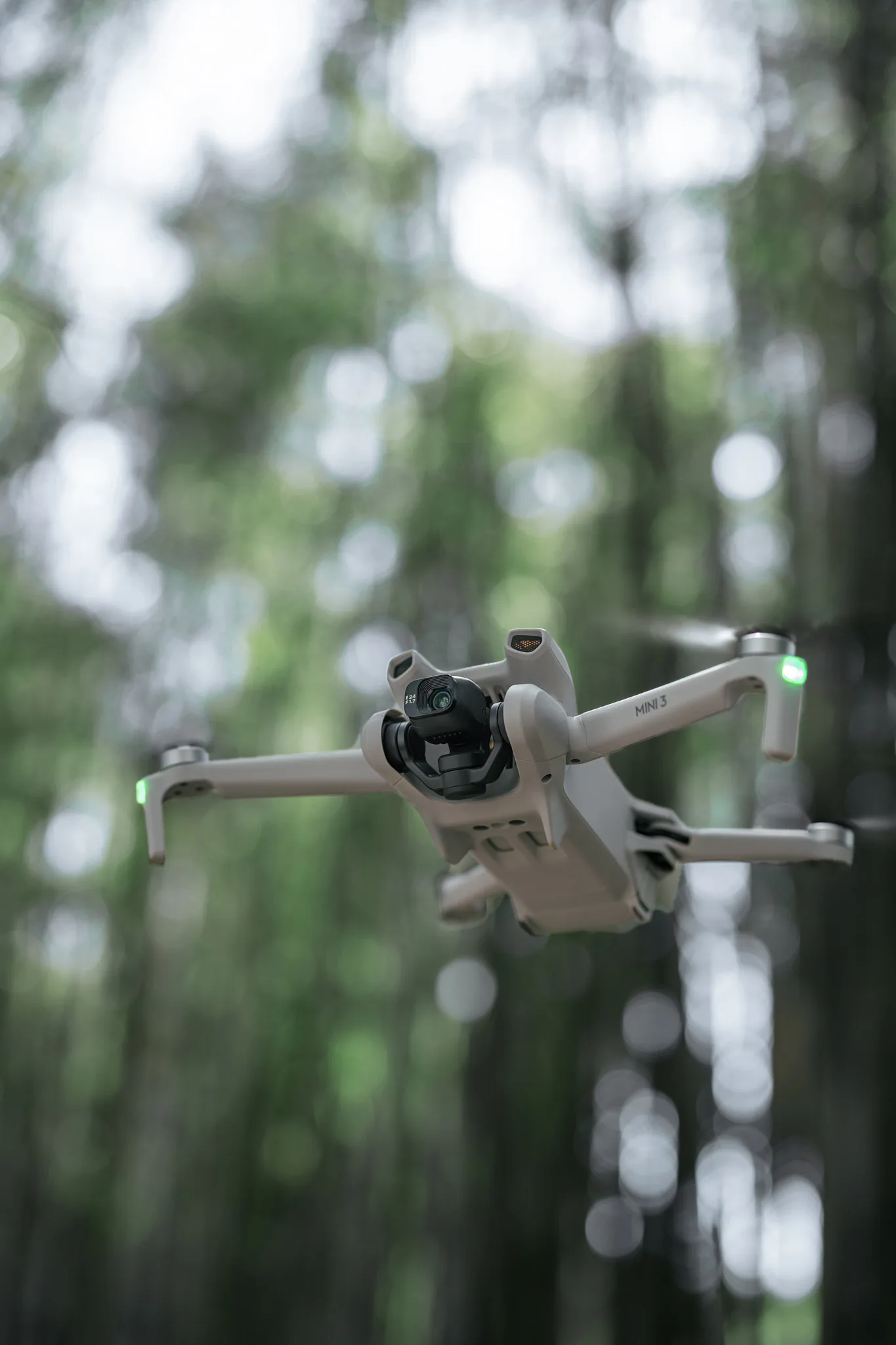 DJI Mini 3 ra mắt: Trọng lượng 249g phù hợp cho mọi đối tượng, hỗ trợ nhà sáng tạo nội dung ở mọi nơi
