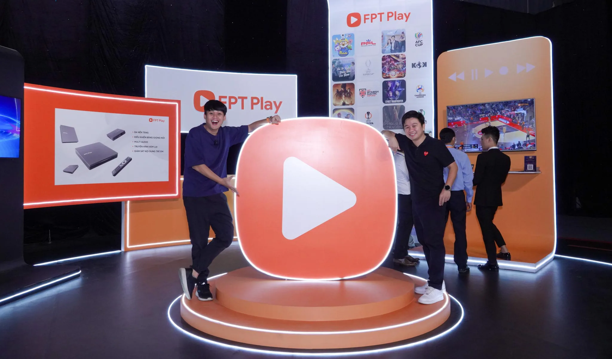 FPT Telecom "kể" câu chuyện công nghệ kiến tạo hạnh phúc tại Techday 2022
