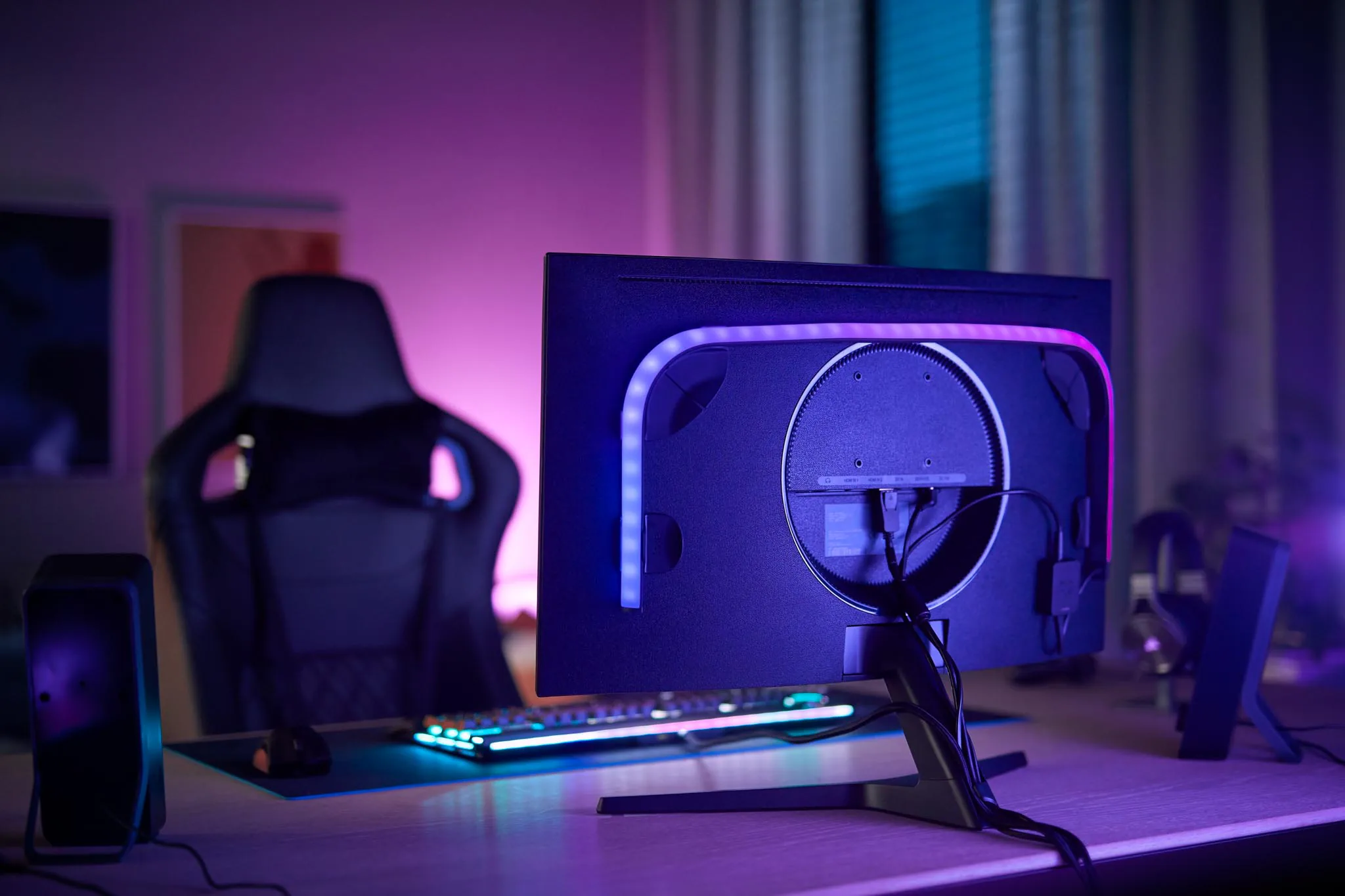 Philips Hue mang đến trải nghiệm chiếu sáng sống động mới cho phong cách sống và giải trí hằng ngày của bạn