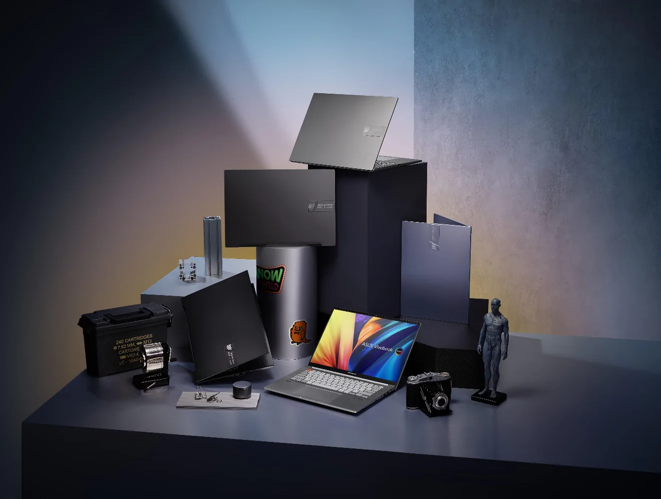 ASUS chiếm hơn 90% thị phần laptop màn hình OLED tại Việt Nam
