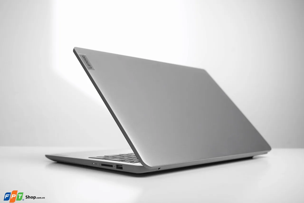 FPT Shop độc quyền lên kệ laptop Lenovo AMD với giá chỉ hơn 12 triệu