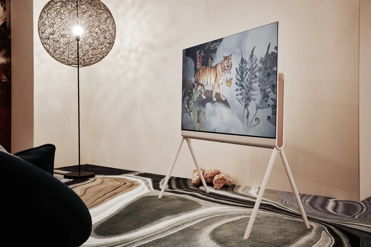 LG trình làng TV Posé - Tiêu biểu cho phong cách sống nghệ thuật và đẳng cấp