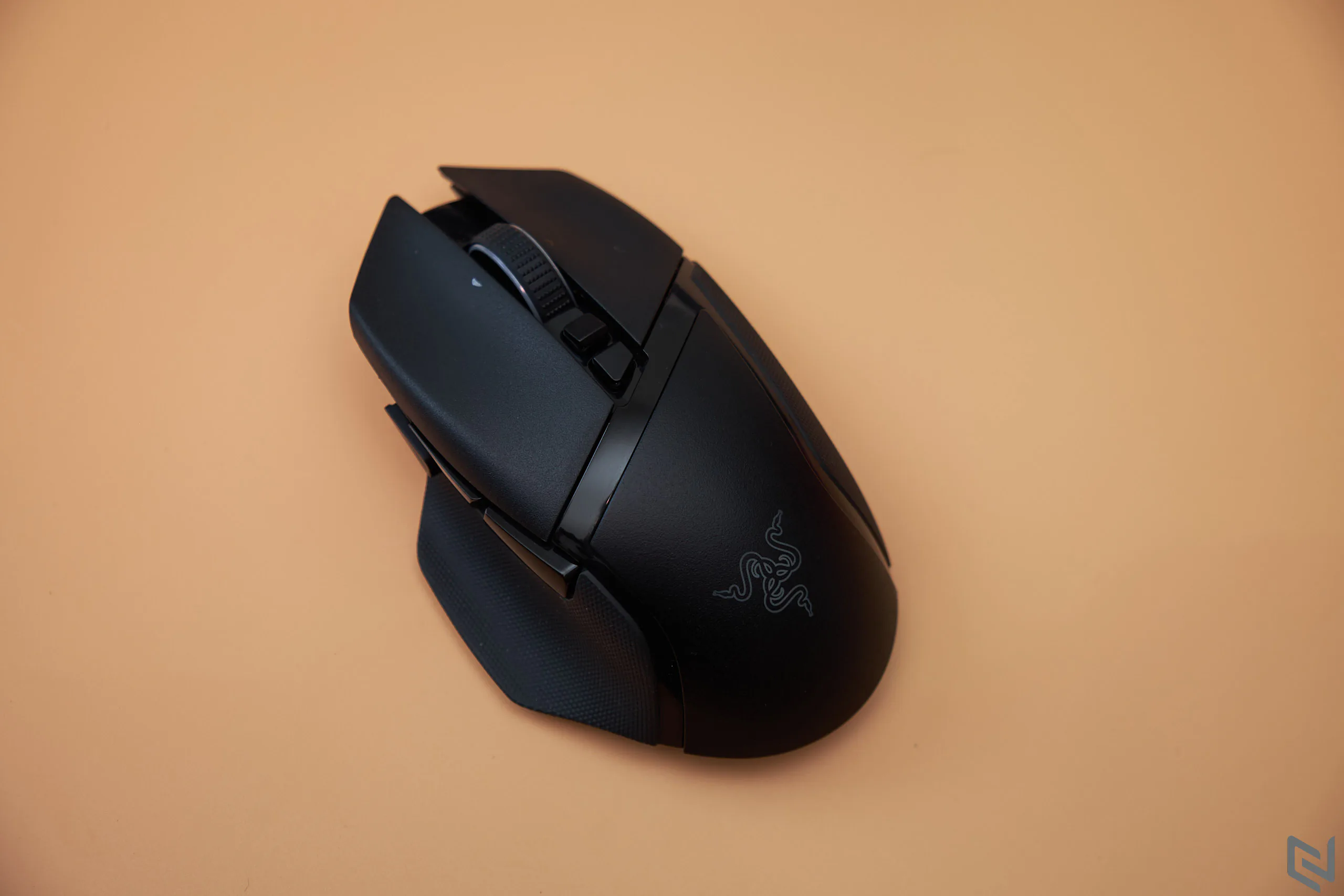 Đánh giá chuột chơi game không dây Razer Basilisk V3 Pro - Hoàn thiện hơn với kết nối không dây và cảm biến Focus Pro 30K mới