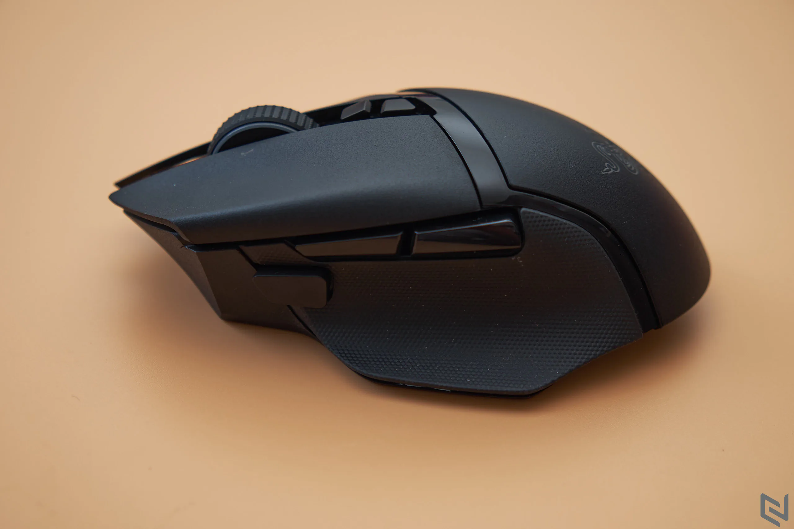 Đánh giá chuột chơi game không dây Razer Basilisk V3 Pro - Hoàn thiện hơn với kết nối không dây và cảm biến Focus Pro 30K mới