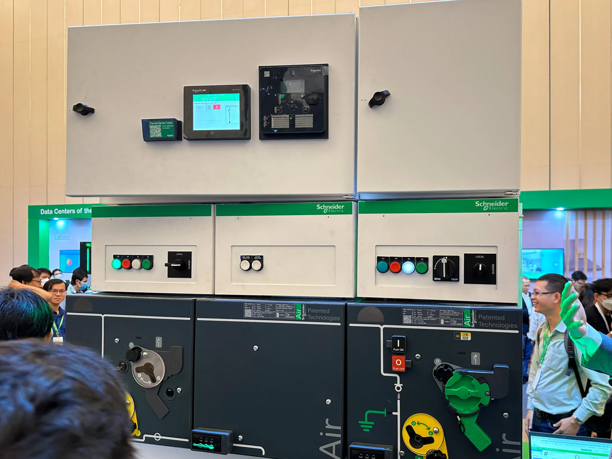 Schneider Electric Việt Nam khai mạc Innovation Summit 2022: Tăng tốc ‘Đổi mới sáng tạo vì một Việt Nam phát triển bền vững’