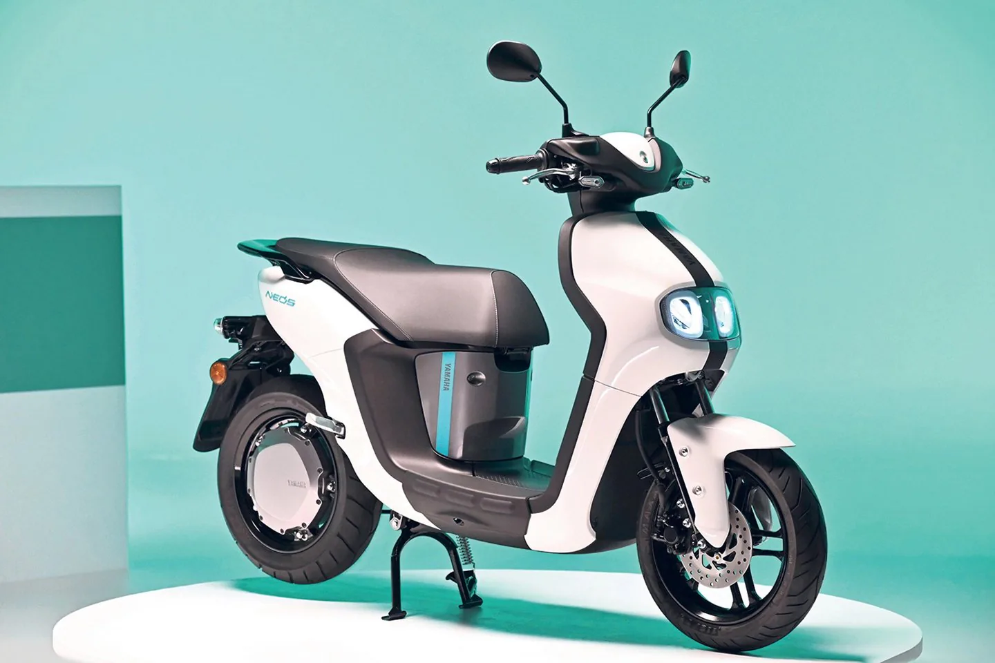Yamaha có thể sẽ ra mắt bộ đôi XSR 155 và Neo’s vào 30/12 sắp tới