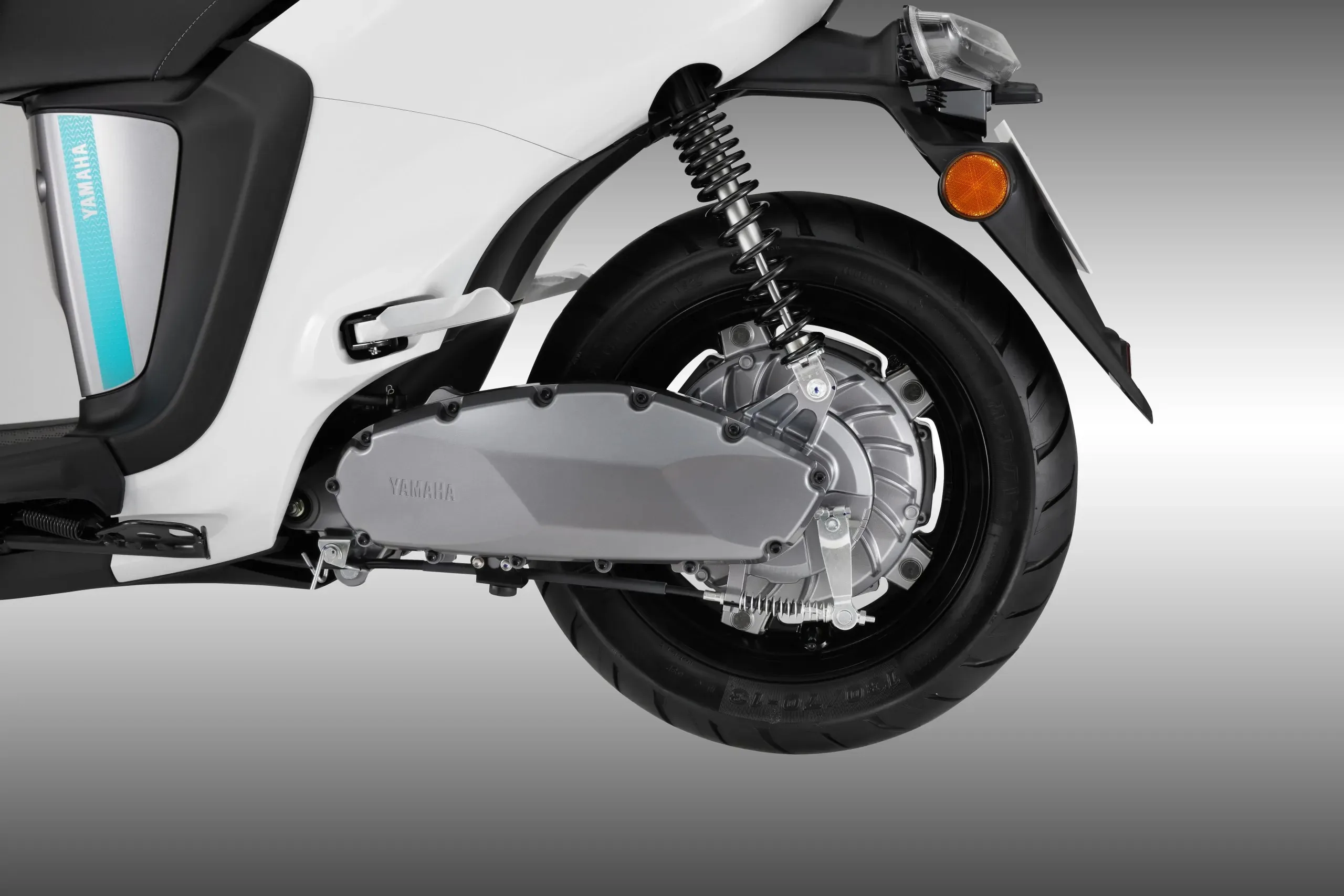 Yamaha chính thức ra mắt xe điện NEO'S tại Việt Nam
