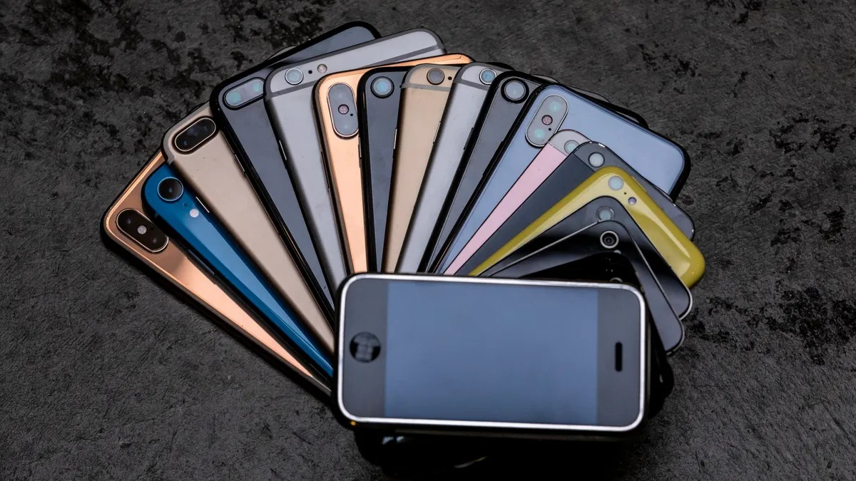 Tổng hợp dung lượng pin iPhone từ thế hệ 15 cho đến đầu tiên