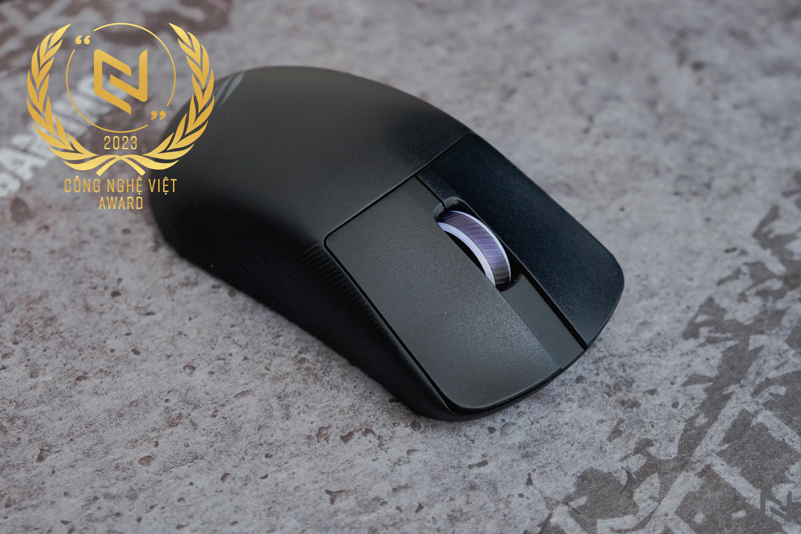 Đánh giá chuột ASUS ROG Harpe Ace phiên bản Aim Lab Edition: Trọng lượng nhẹ, cảm biến nhạy, tối ưu cho game thủ FPS