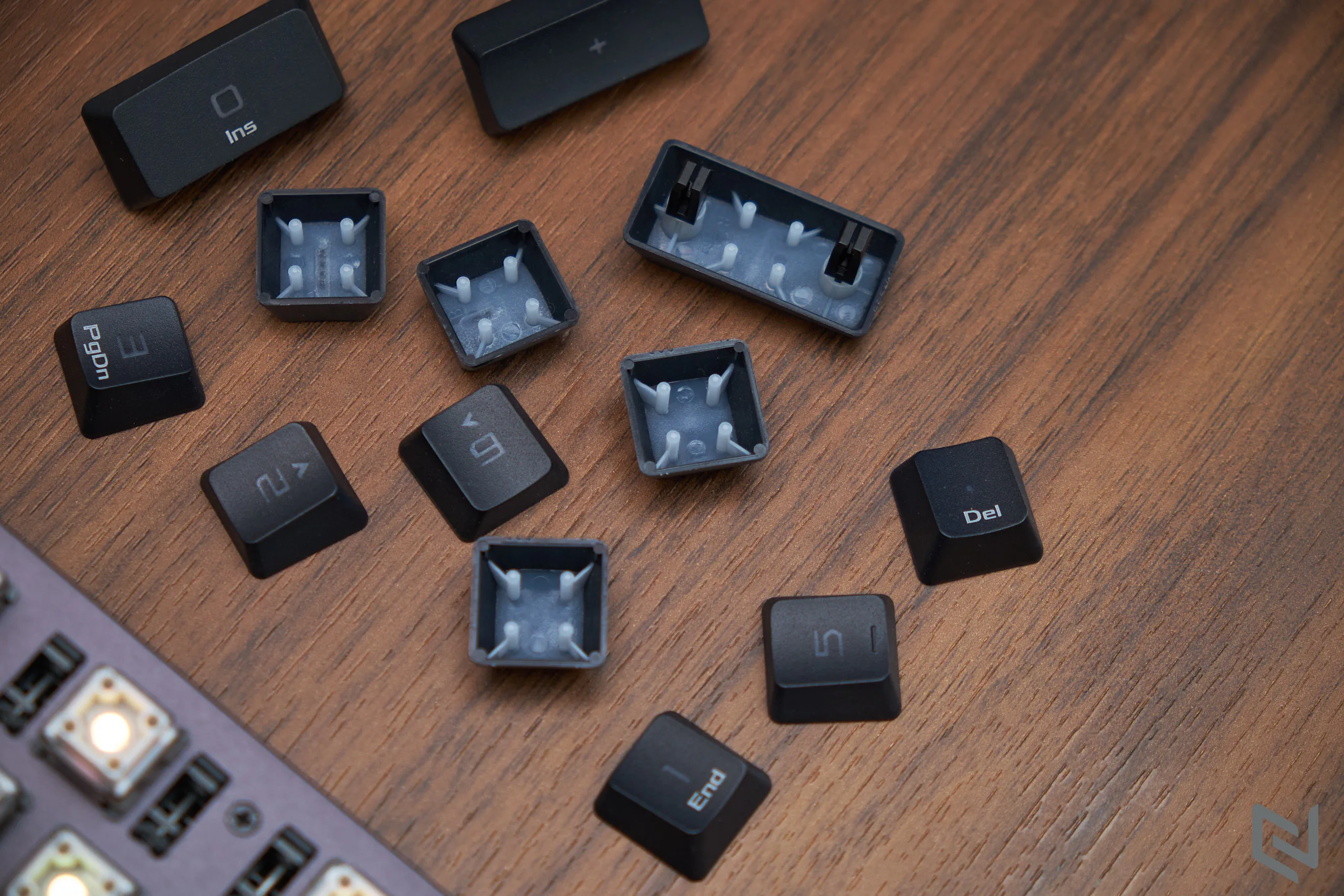 Đánh giá bàn phím cơ ASUS ROG Strix Scope RX: Kích thước full size, switch ROG RX Red chất lượng và phản hồi nhanh