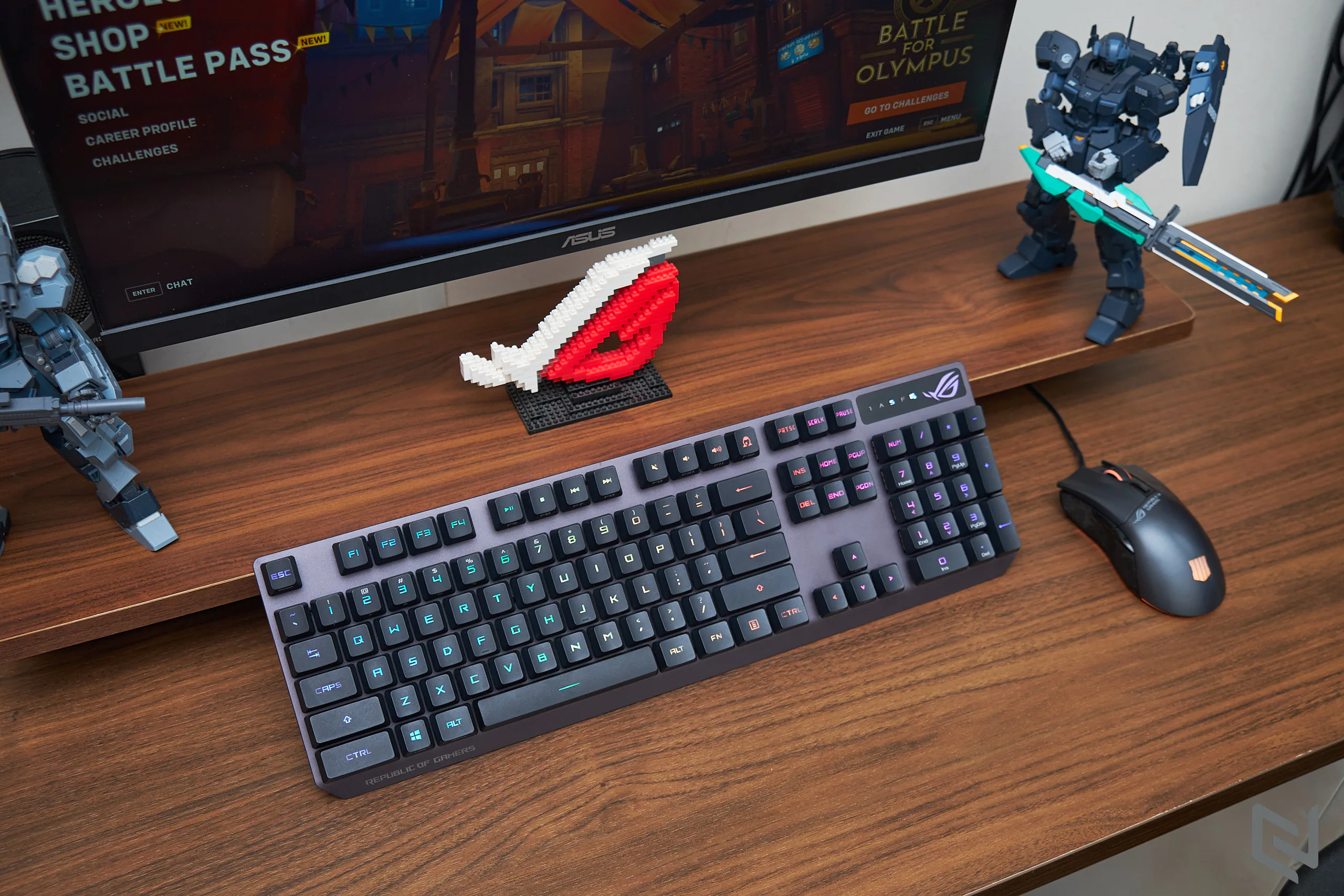 Đánh giá bàn phím cơ ASUS ROG Strix Scope RX: Kích thước full size, switch ROG RX Red chất lượng và phản hồi nhanh