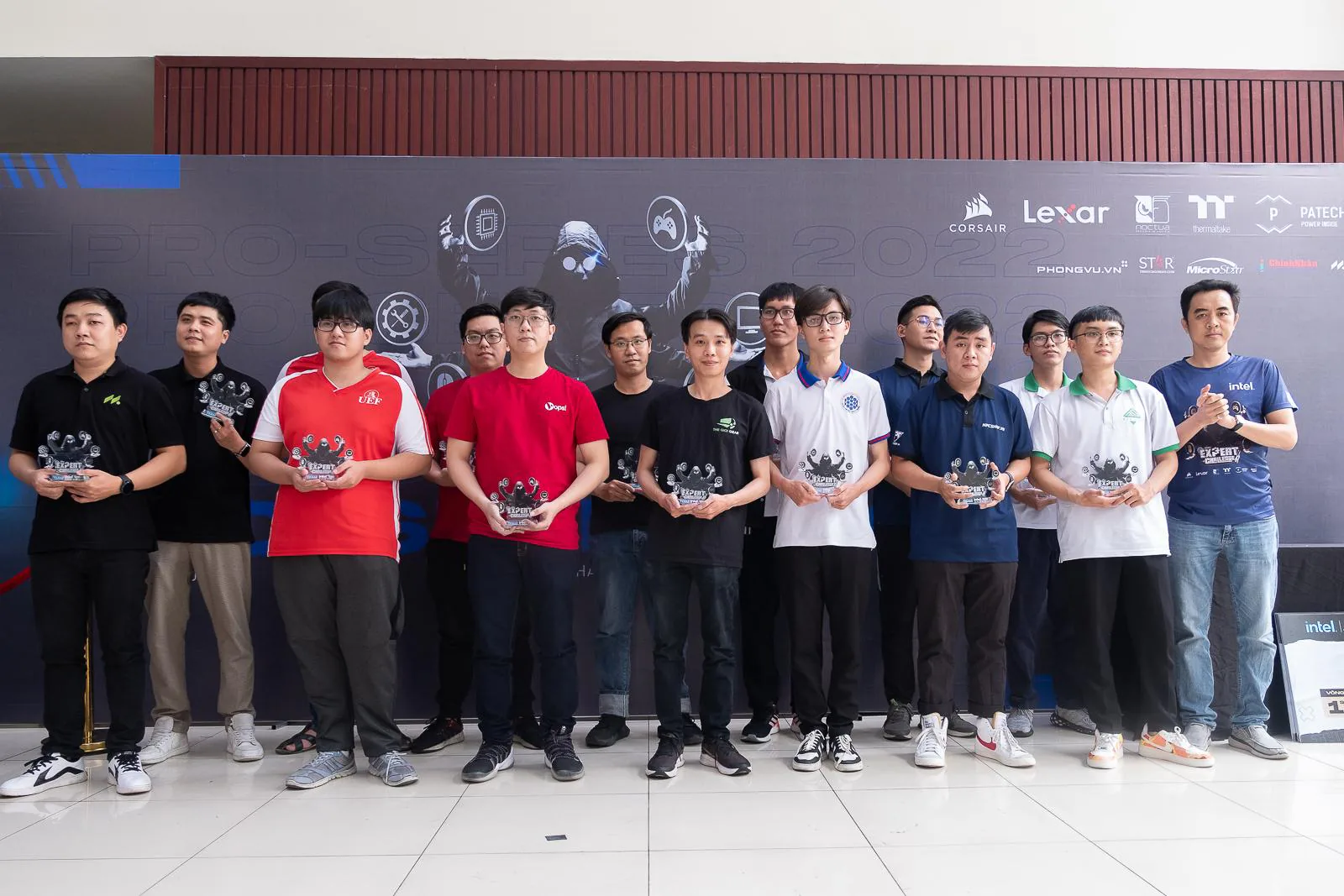 Cùng các “Dân chơi công nghệ” phá đảo Đại học Tôn Đức Thắng