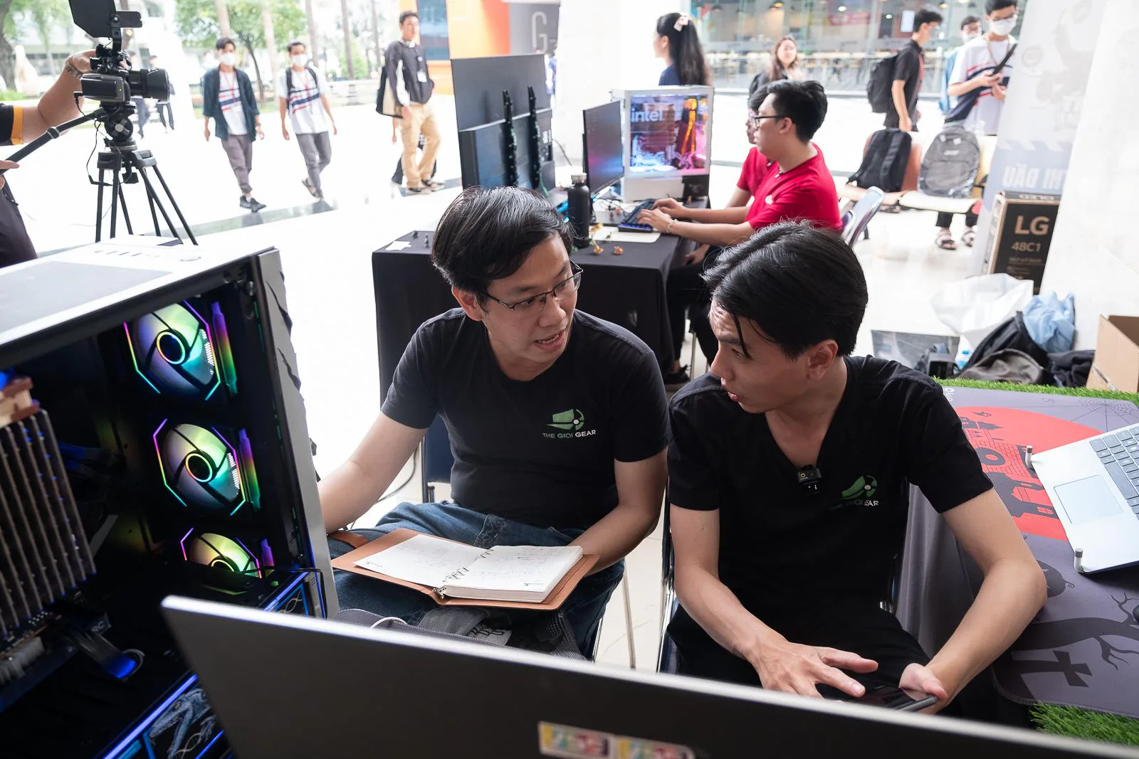 Cùng các “Dân chơi công nghệ” phá đảo Đại học Tôn Đức Thắng