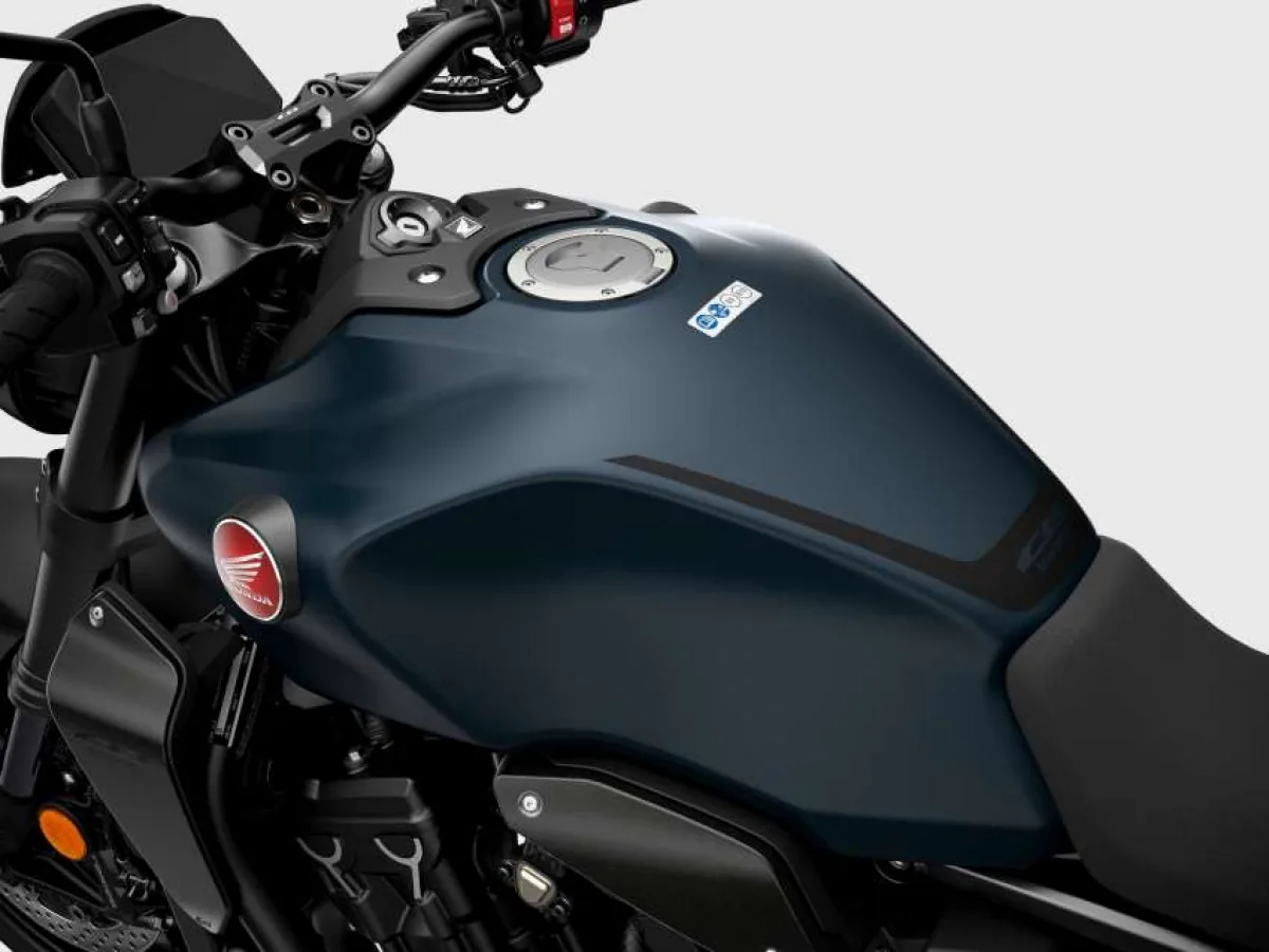 Honda Việt Nam giới thiệu CB1000R phiên bản mới 2023