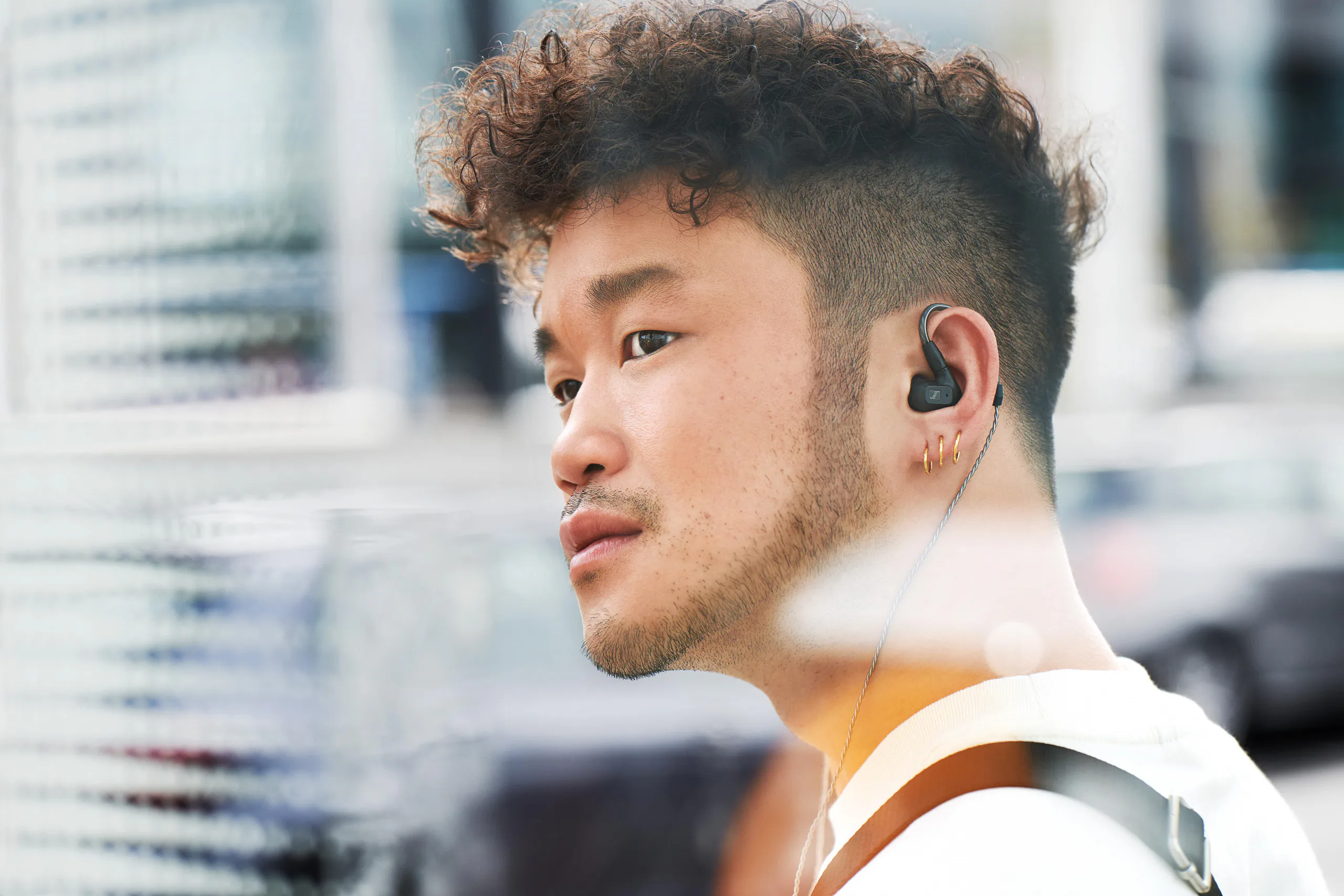 Sennheiser IE 200 ra mắt: Dễ dàng tận hưởng chất âm chi tiết ở mọi nơi