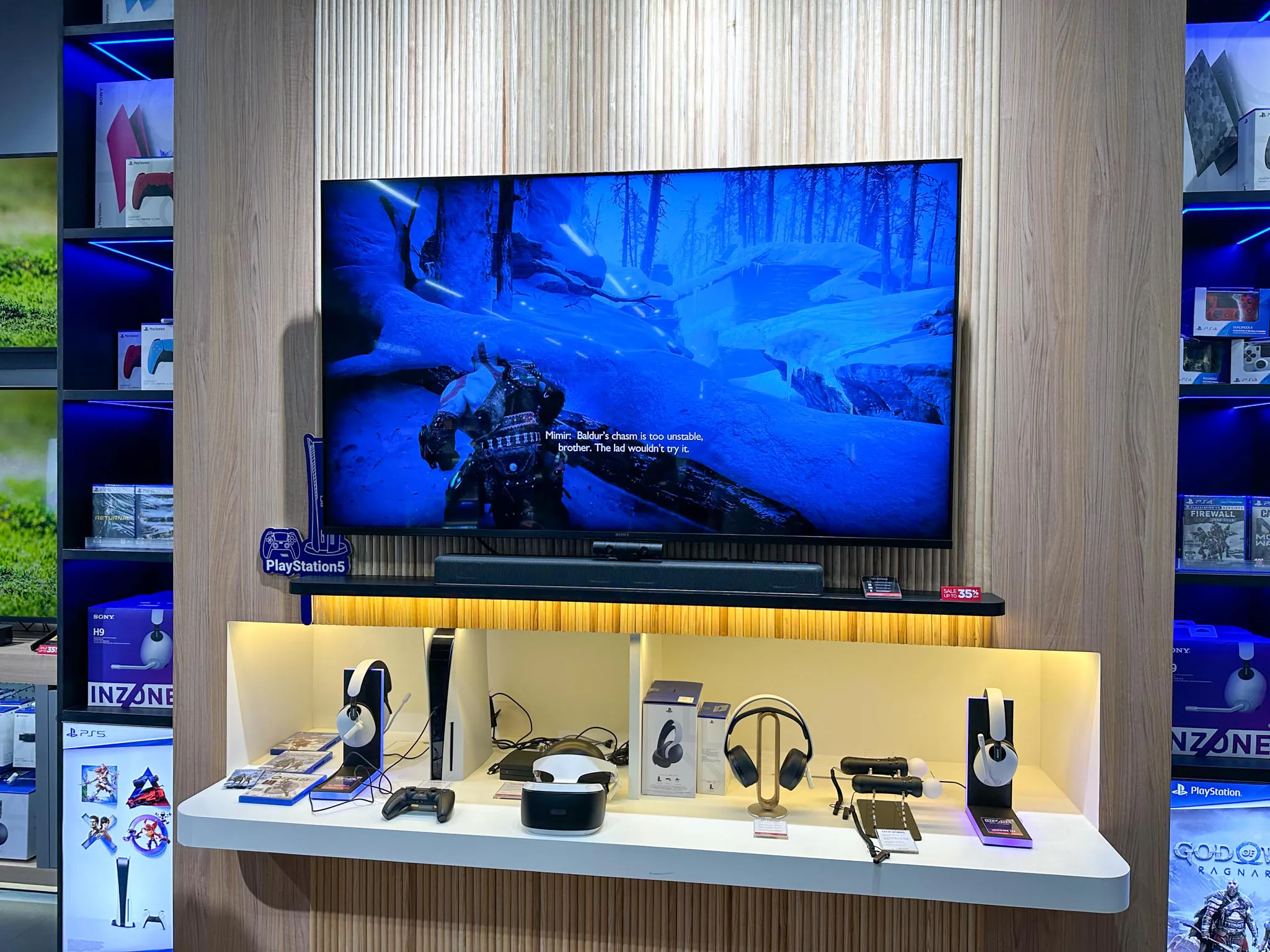 Khai trương Sony Store đầu tiên tại Việt Nam với nhiều quà tặng hấp dẫn