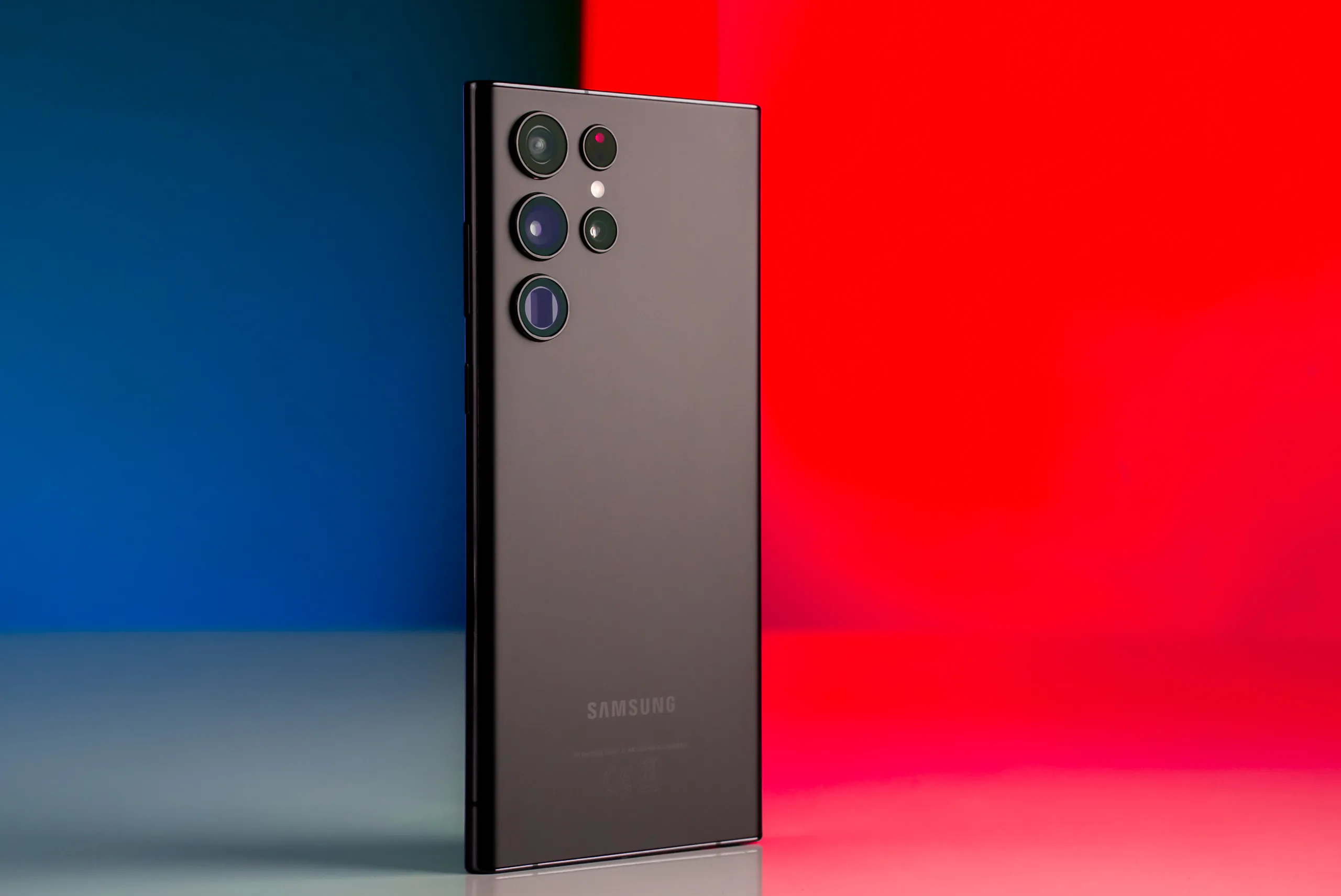 Loạt smartphone giá tốt, đáng mua nhất dịp cận Tết Âm lịch