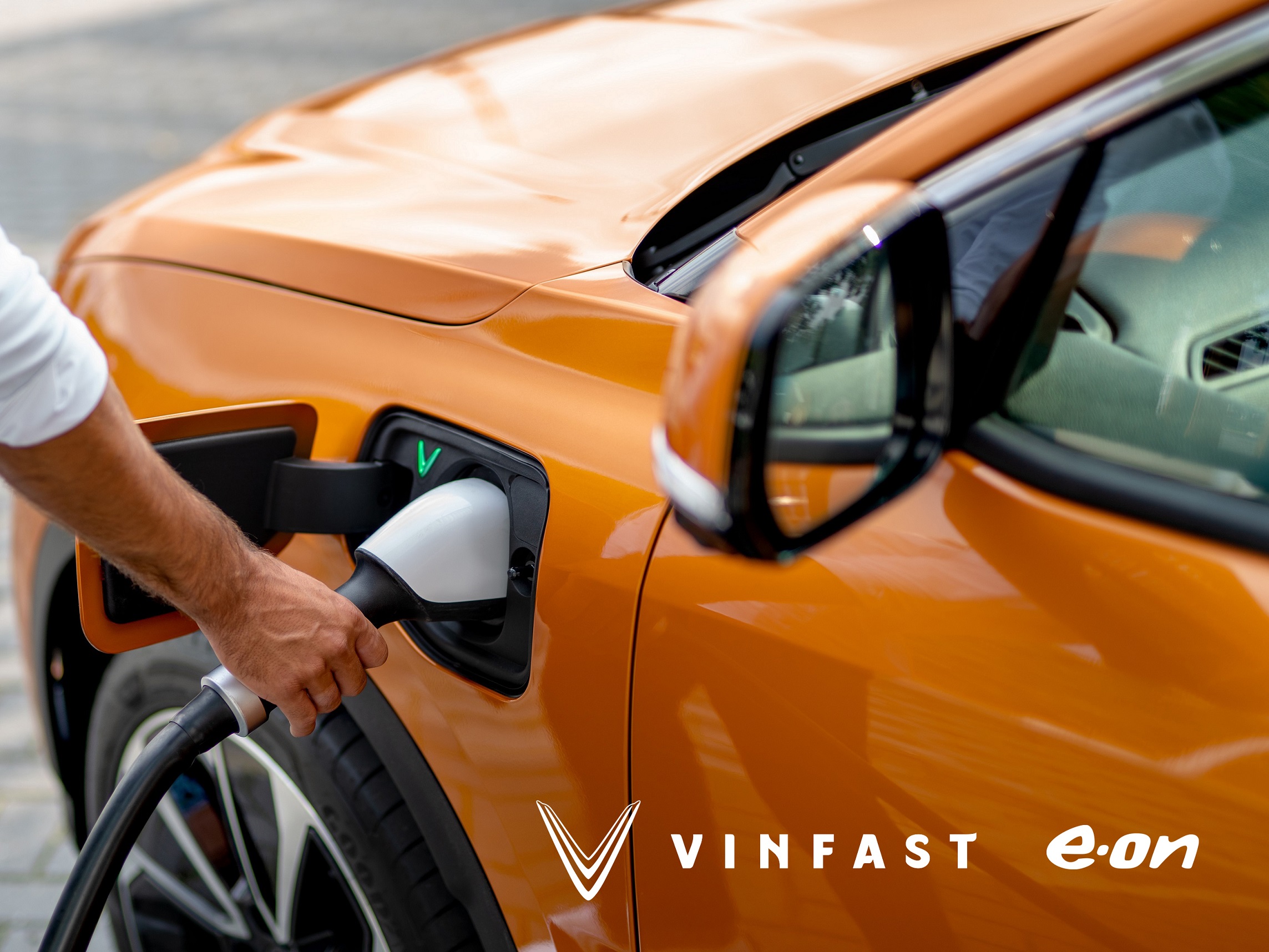VinFast bàn giao 915 ô tô điện trong tháng 3/2023