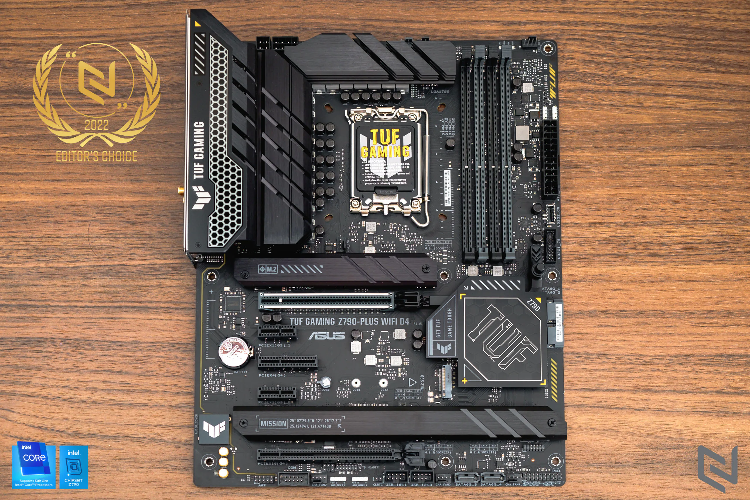 Trên tay bo mạch chủ ASUS TUF Gaming Z790-Plus WiFi D4: Hỗ trợ Intel thế hệ 13, khe PCIe 5.0 cùng các công nghệ mới