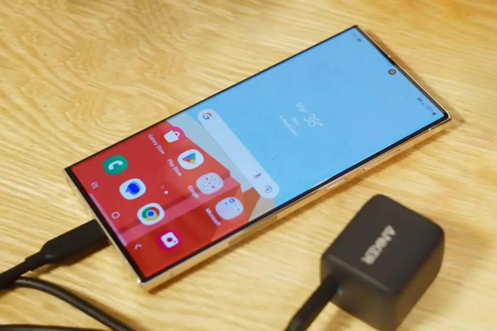 Những điểm vượt trội trên Galaxy S23 Ultra so với các đối thủ