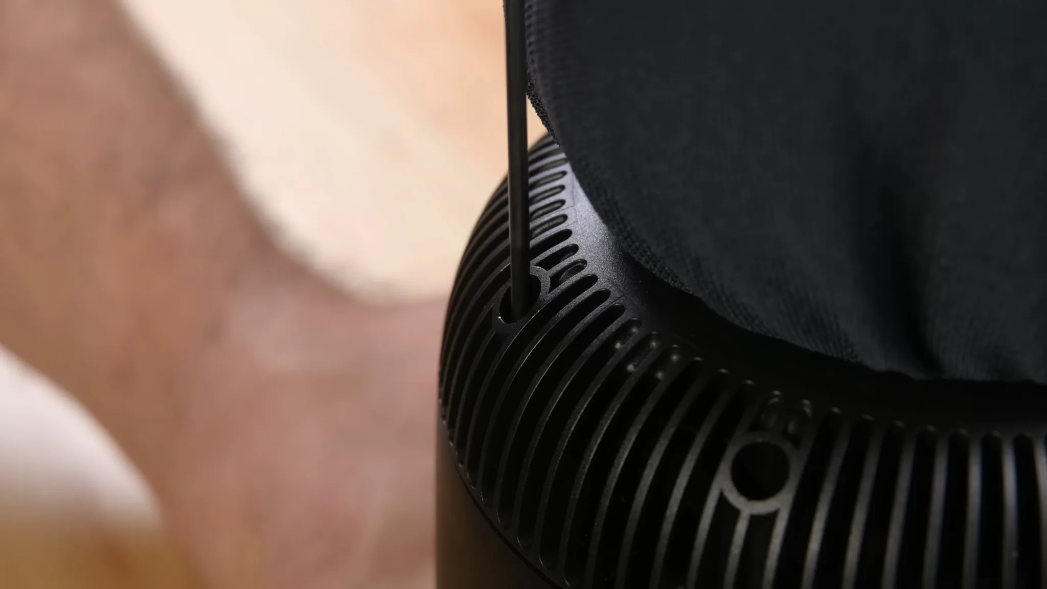 Tháo tung HomePod 2 cùng iFixit: ít keo dính hơn, dễ sửa hơn rất nhiều