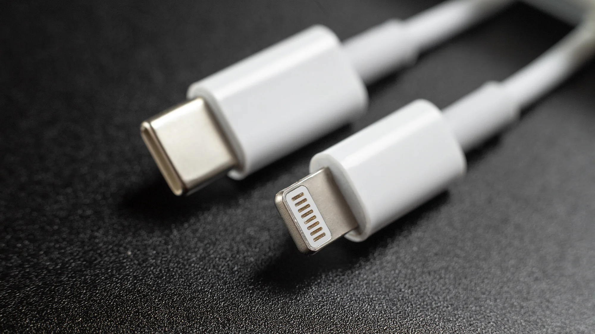 Apple đã tìm ra cách lách luật buộc sử dụng cổng USB-C
