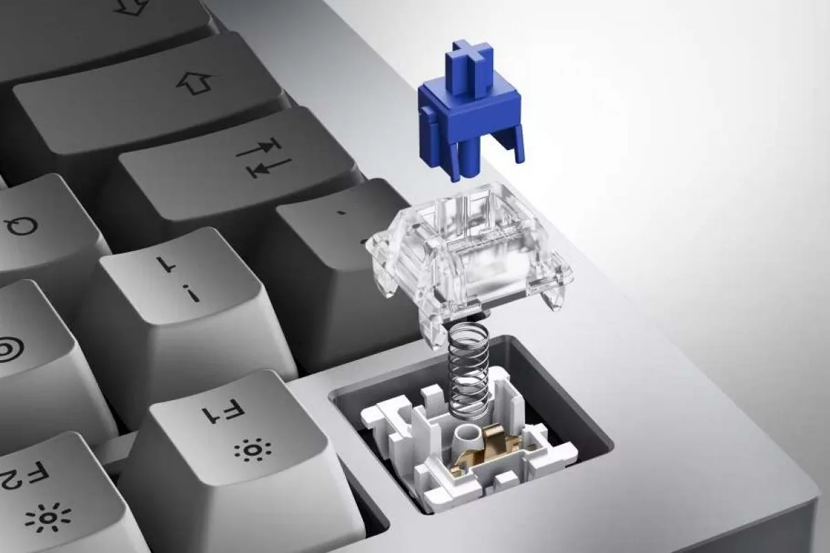 OnePlus ra mắt bàn phím cơ OnePlus 81 Pro và TV 65 Q2 Pro