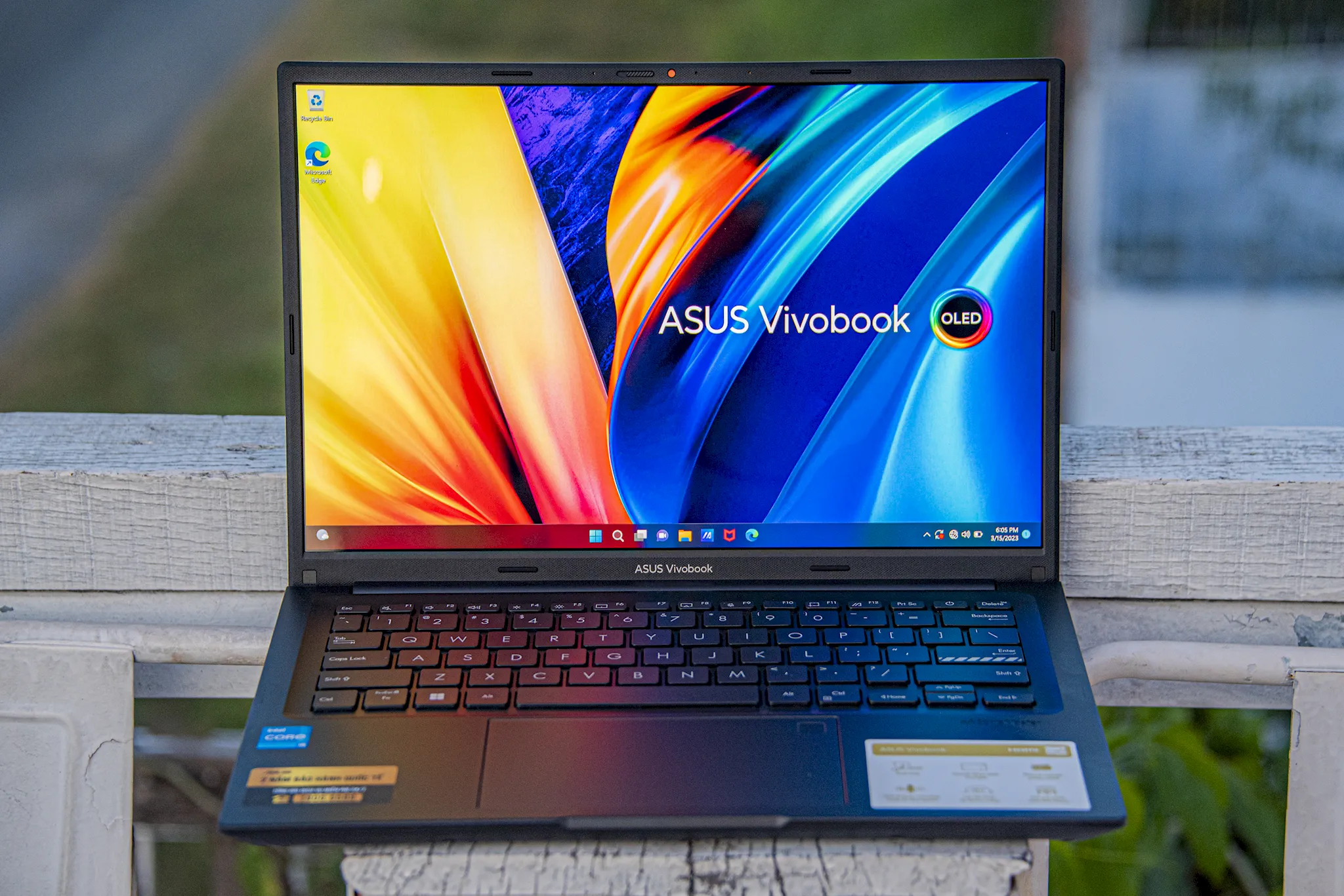Trên tay ASUS Vivobook 14 OLED (A1405), lựa chọn laptop dành cho giới trẻ