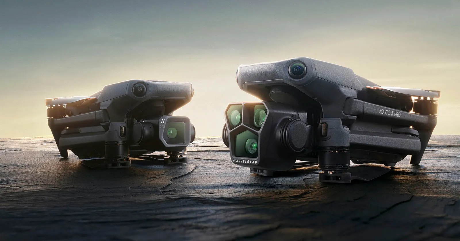 DJI ra mắt Mavic 3 Pro, dòng drone flagship và là chiếc drone đầu tiên trang bị 3 camera