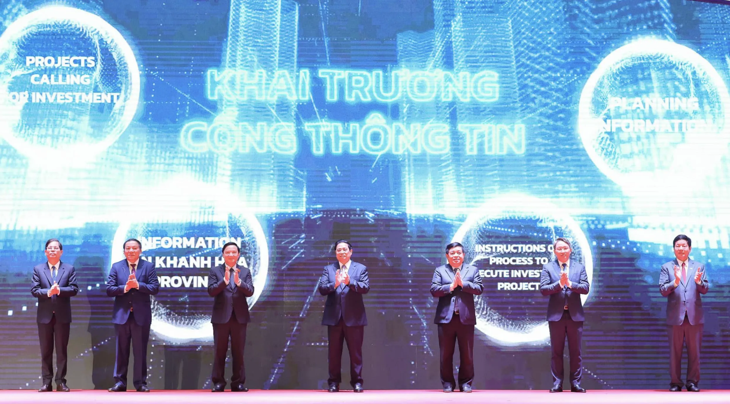 FPT cùng Khánh Hoà xây dựng Cổng thông tin xúc tiến đầu tư