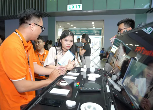 FPT Smart Home thu hút các chuyên gia công nghệ tại Smart City Asia 2023