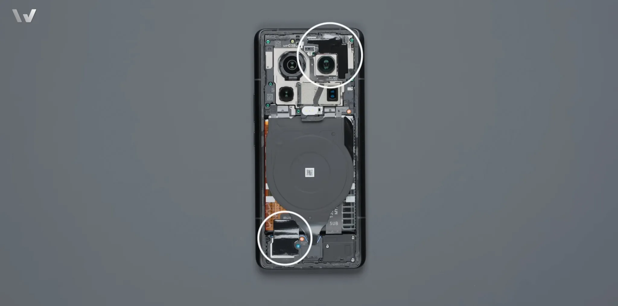 Tháo tung Xiaomi 13 Ultra cùng kiểm tra cơ chế khép khẩu độ ống kính