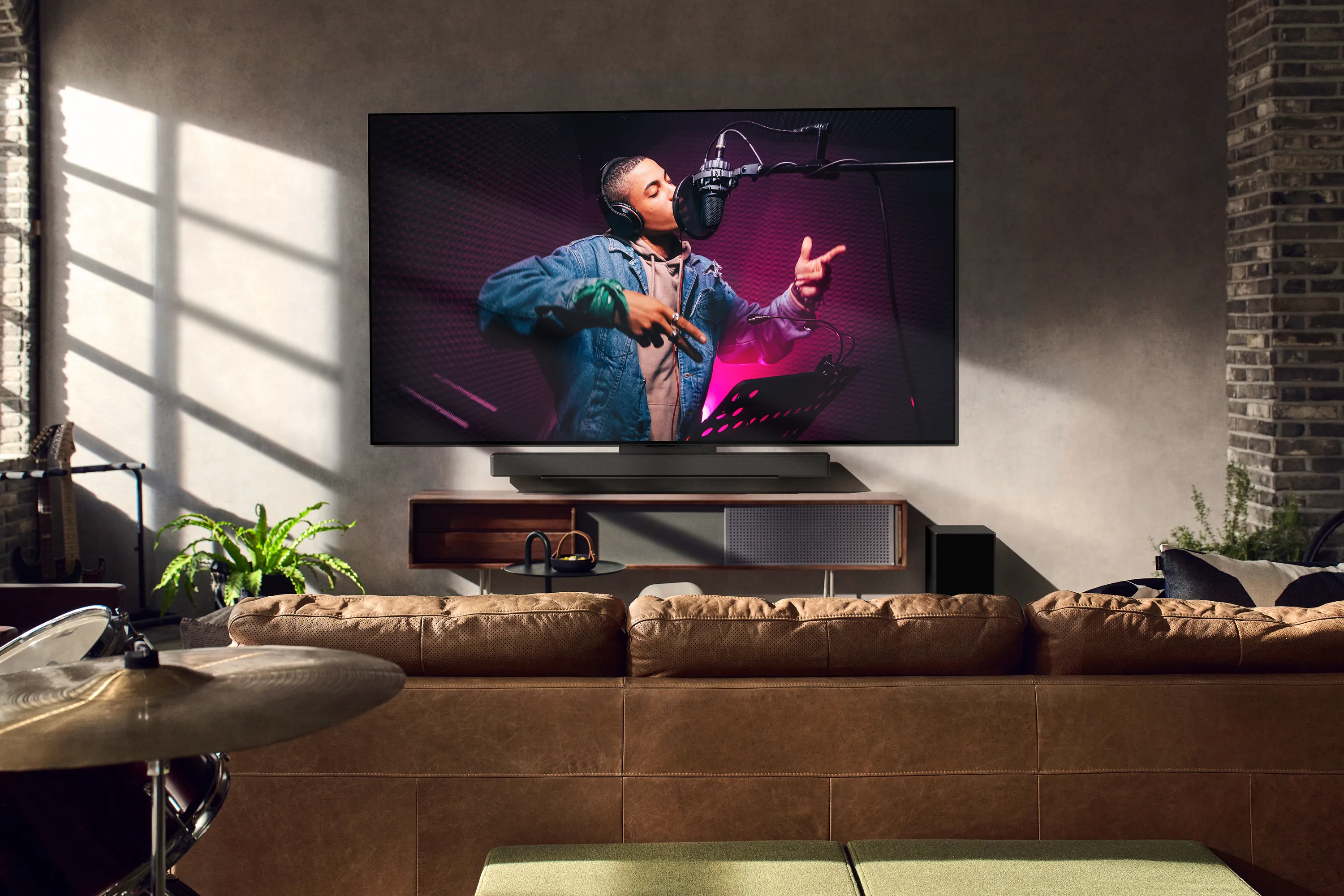 Những điểm cải tiến vượt trội trên các mẫu TV OLED 2023 của LG