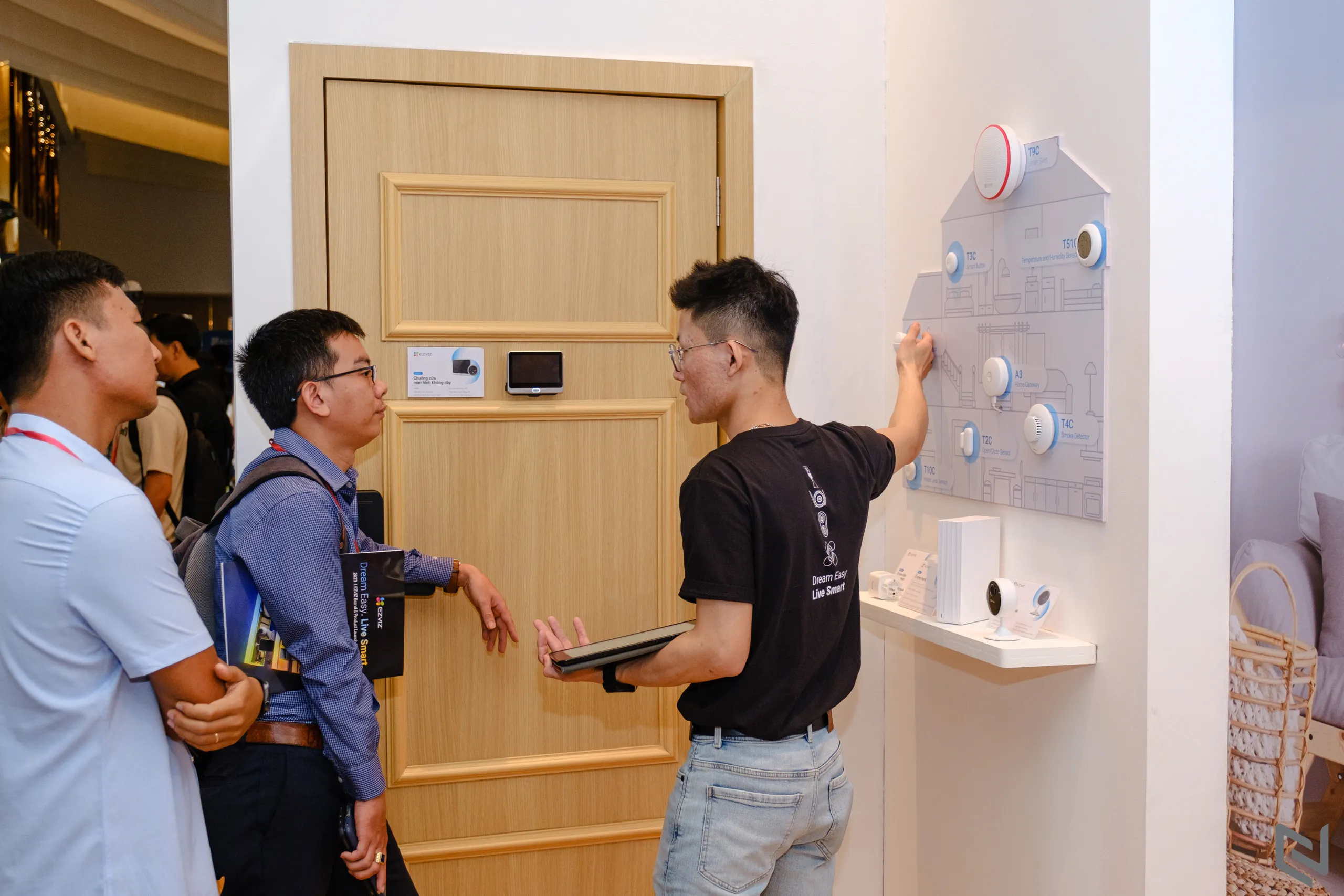 EZVIZ giới thiệu dải sản phẩm mới cho smart home trong năm 2023