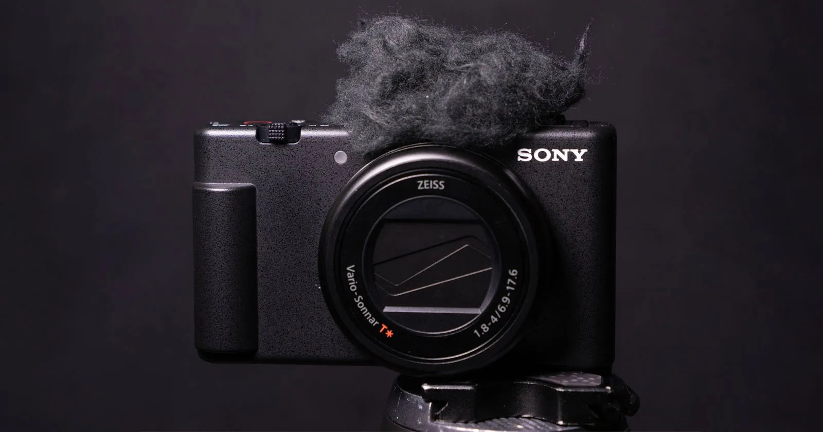 Sony ra mắt ZV-1 Mark II với ống kính tiêu cự 18-50mm mới