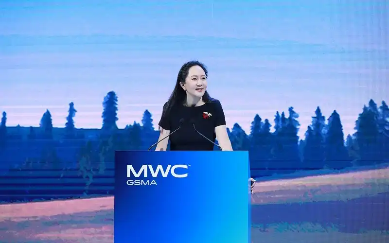 Chủ tịch Huawei bà Mạnh Vãn Chu: Nắm lấy cơ hội chuyển đổi số nhờ 5G