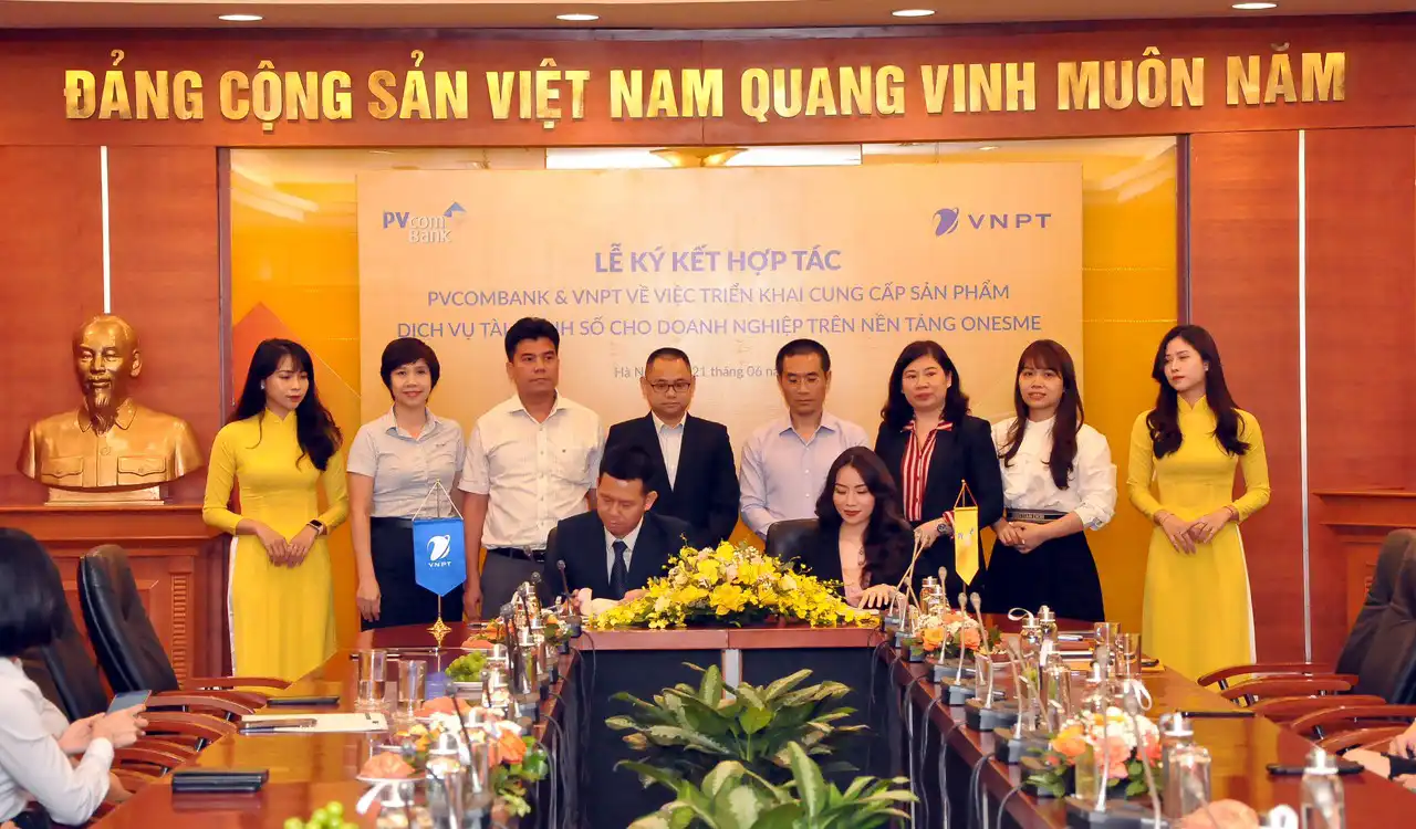 VNPT hợp tác PVcomBank cung cấp các giải pháp tài chính số cho doanh nghiệp