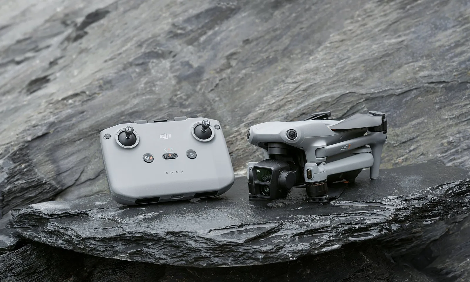 DJI Air 3 ra mắt với hai camera và nâng cấp thời lượng bay lên đến 46 phút