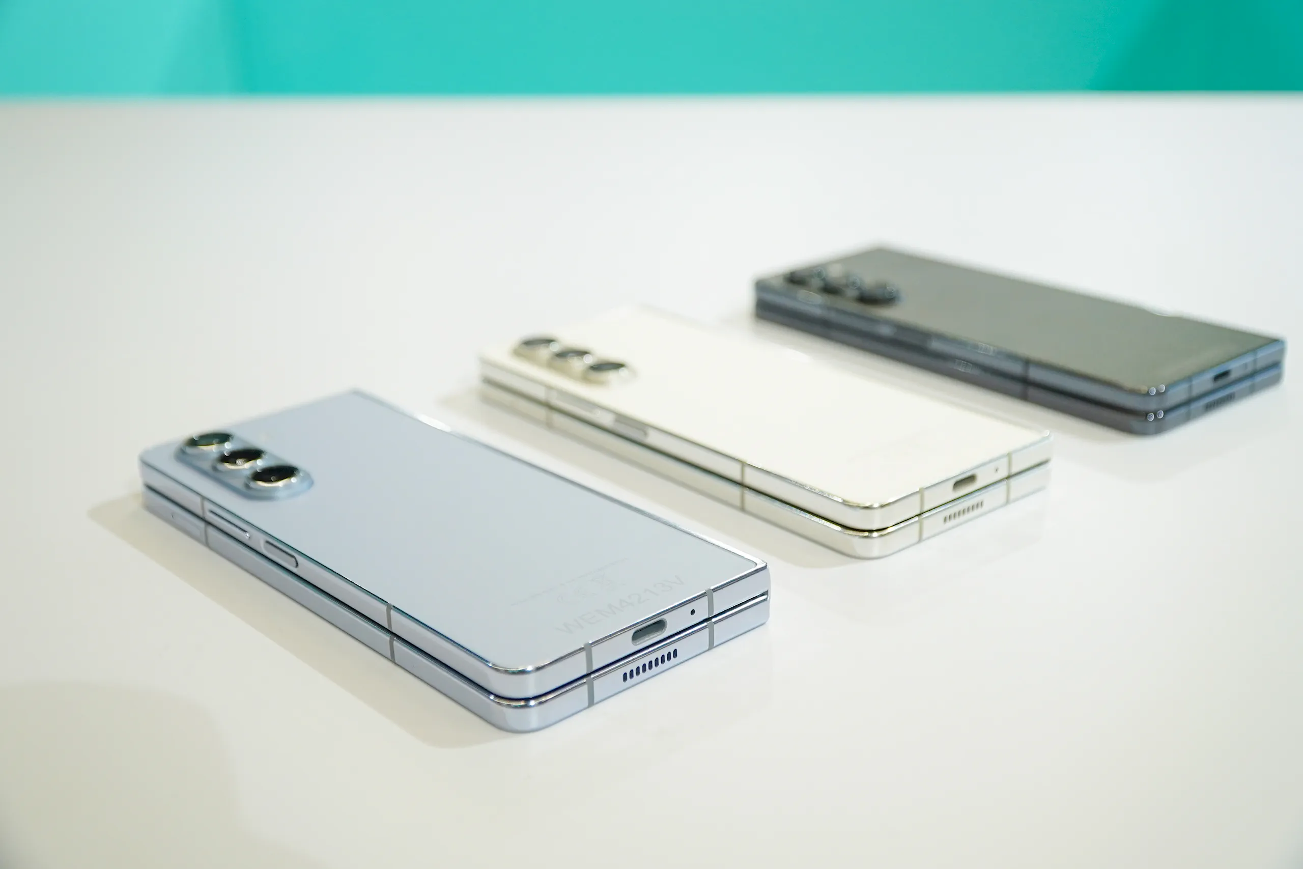 Di Động Việt nhận đặt trước Galaxy Z Fold5|Z Flip5 với nhiều ưu đãi độc quyền trị giá hơn 8 triệu đồng
