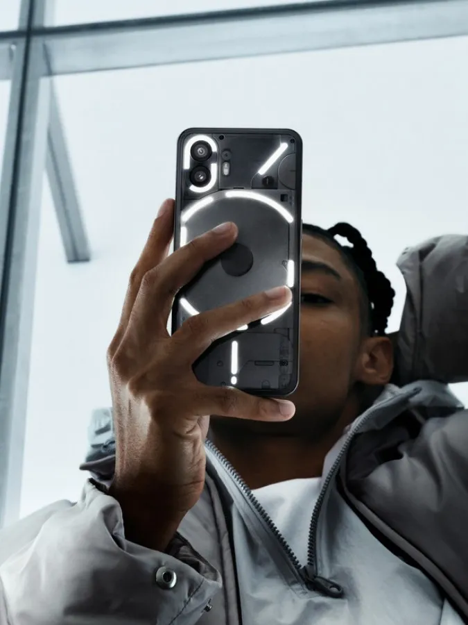 Nothing Phone 2 chính thức ra mắt với nâng cấp mặt lưng Glyph, trang bị Snapdragon 8+ Gen 1