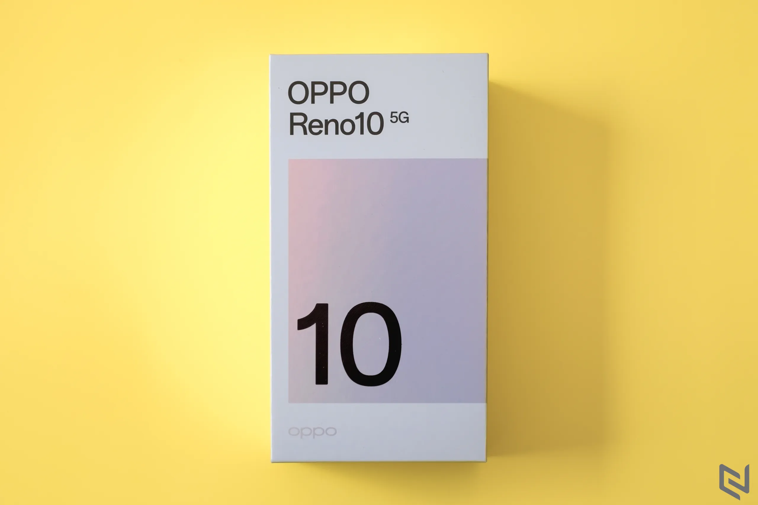 Mở hộp OPPO Reno10 5G: Thiết kế bắt mắt, màn hình ấn tượng, nâng cấp camera cùng sạc nhanh 67W